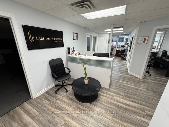 









10212


Yonge

Street, 207,
Richmond Hill,




ON
L4C 3B6

