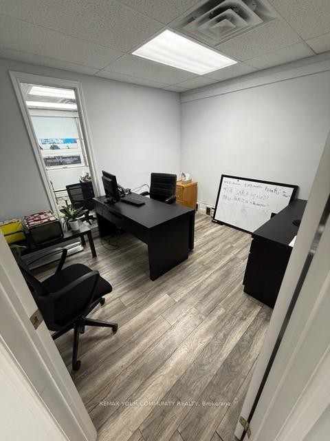 









10212


Yonge

Street, 207,
Richmond Hill,




ON
L4C 3B6

