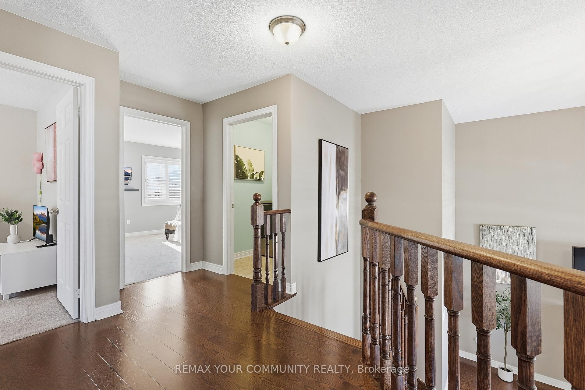 









21


McCabe

Lane,
New Tecumseth,




ON
L0G 1W0

