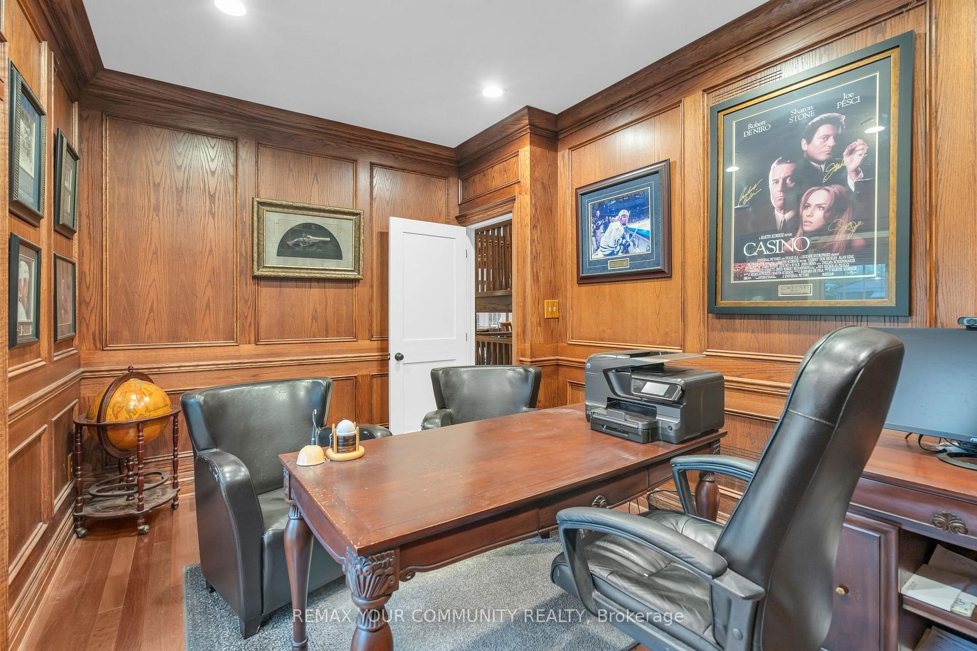 









515


Lake

Drive East,
Georgina,




ON
L0E 1S0

