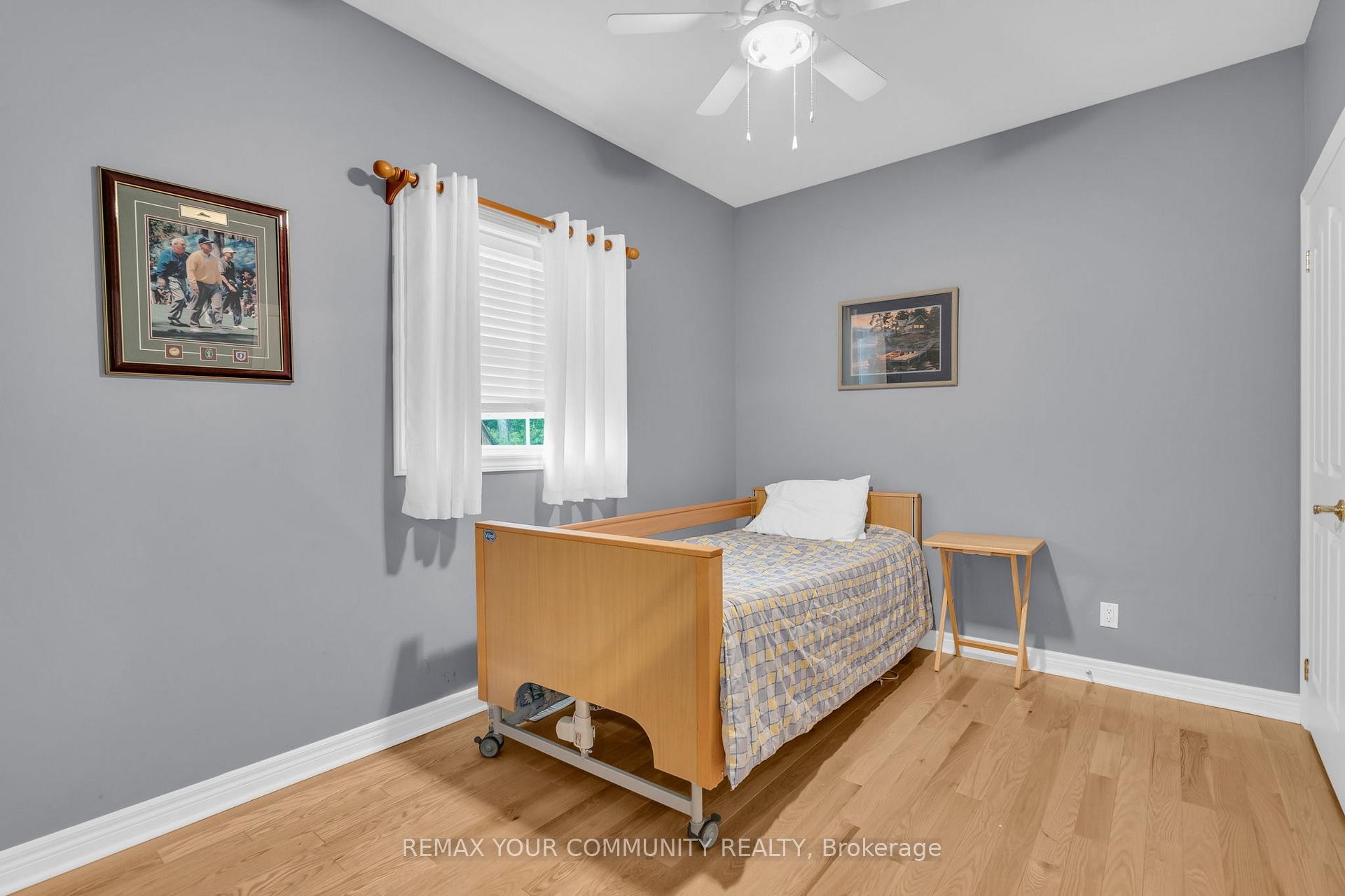 









515


Lake

Drive East,
Georgina,




ON
L0E 1S0

