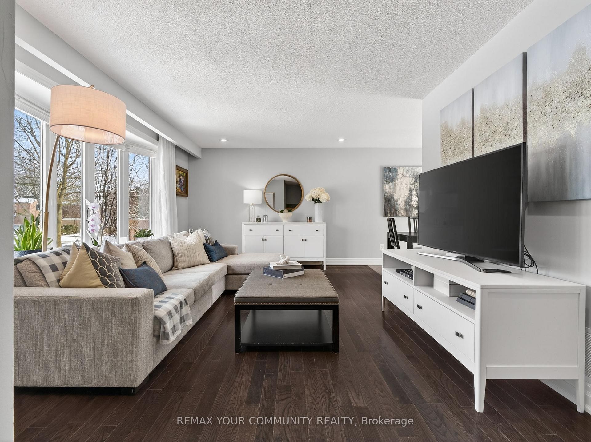 









107


Orchard Heights

N/A,
Aurora,




ON
L4G 2Z8

