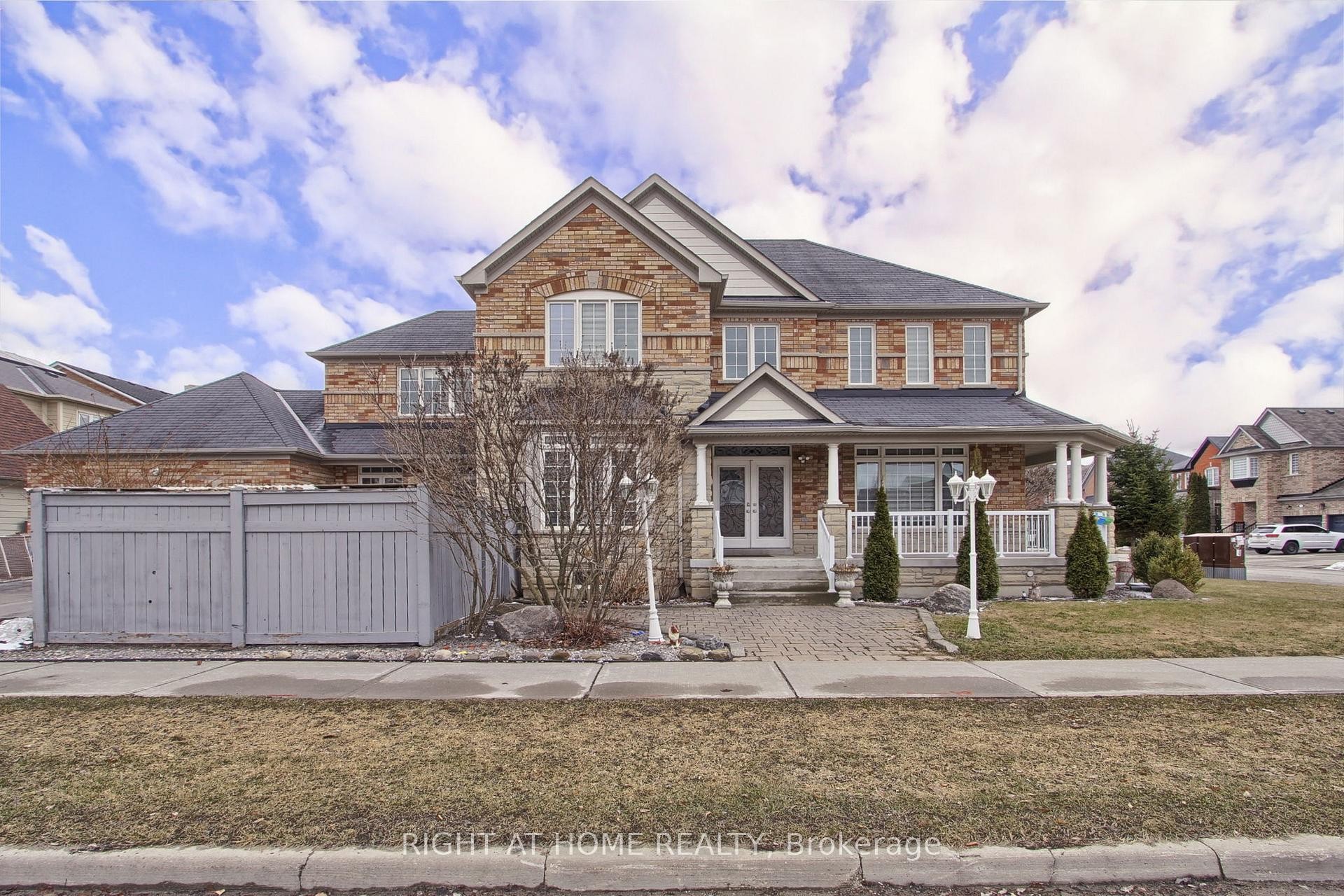 









109


Vipond

Way,
Bradford West Gwillimbury,




ON
L3Z 0G5

