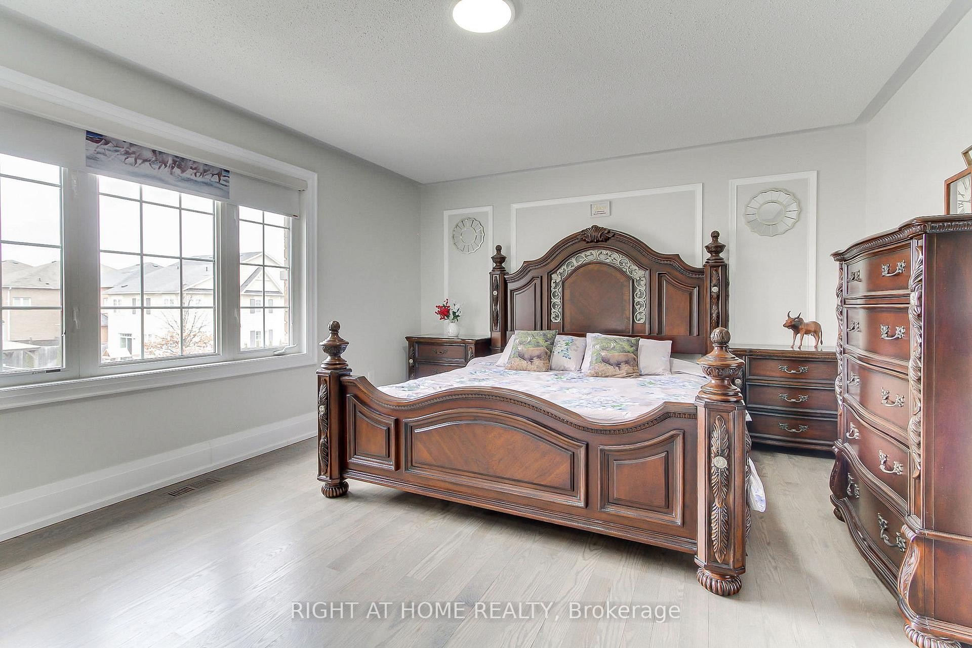









109


Vipond

Way,
Bradford West Gwillimbury,




ON
L3Z 0G5

