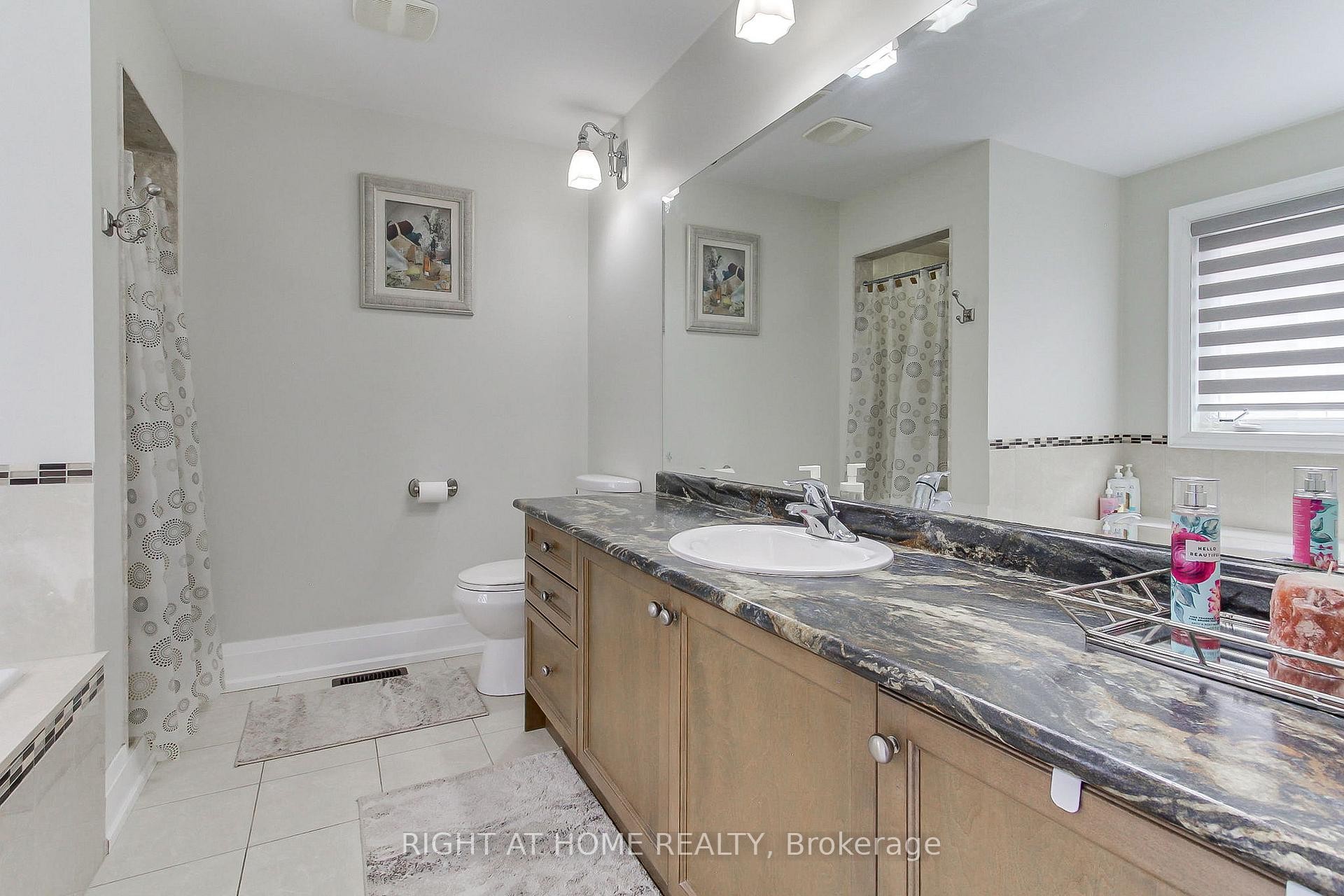 









109


Vipond

Way,
Bradford West Gwillimbury,




ON
L3Z 0G5

