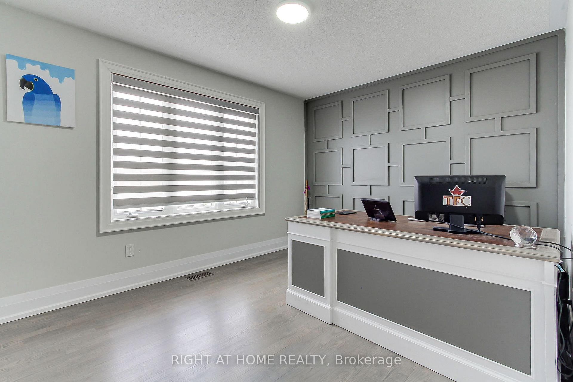 









109


Vipond

Way,
Bradford West Gwillimbury,




ON
L3Z 0G5

