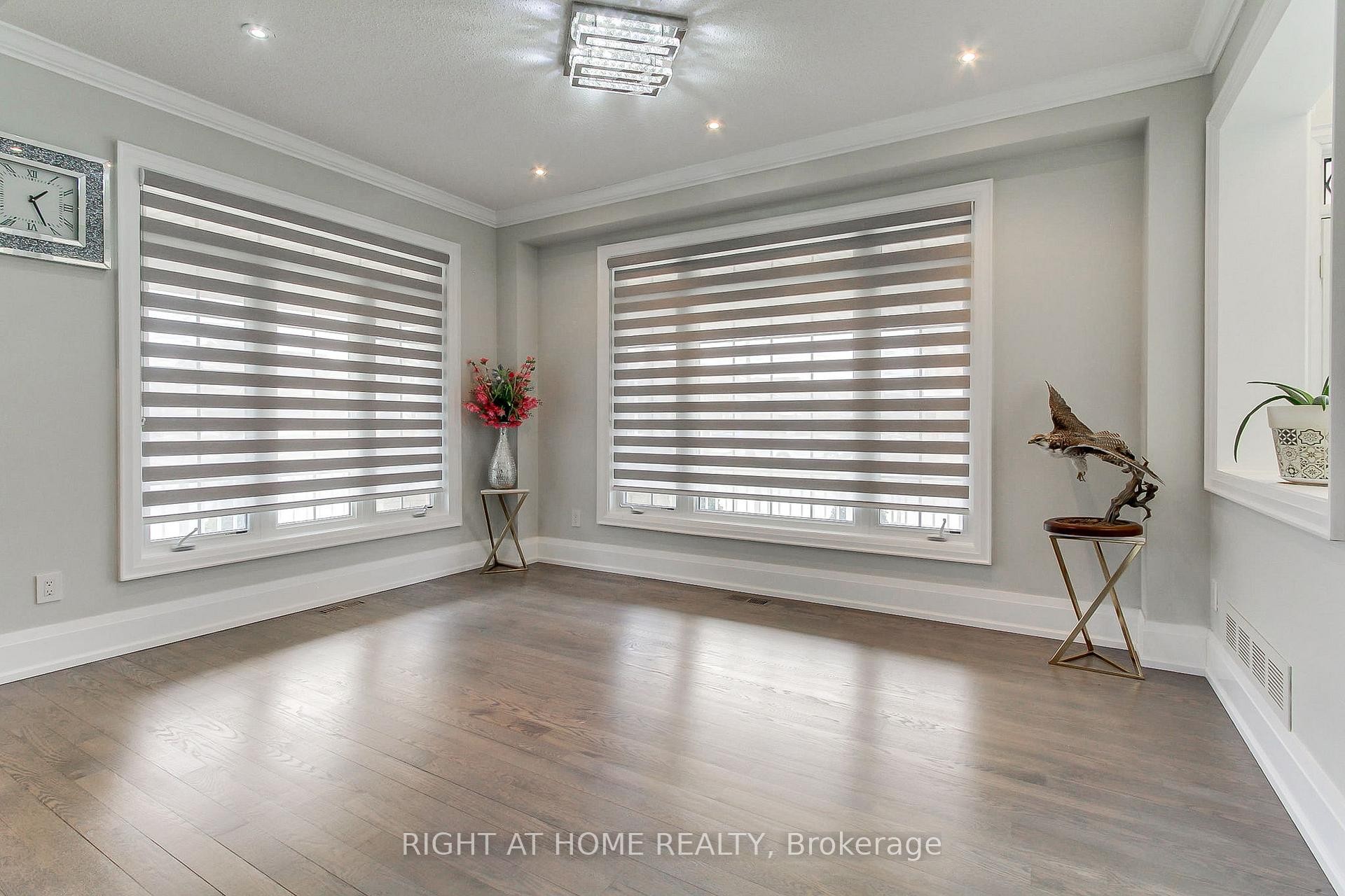 









109


Vipond

Way,
Bradford West Gwillimbury,




ON
L3Z 0G5

