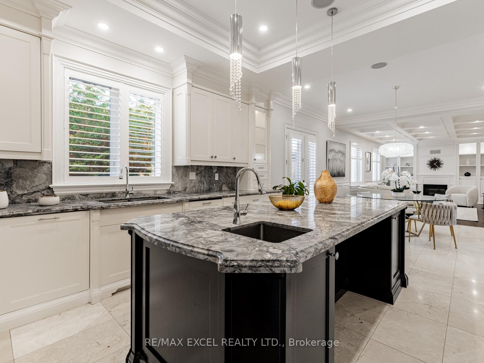 









134


Spruce

Avenue,
Richmond Hill,




ON
L4C 6W1

