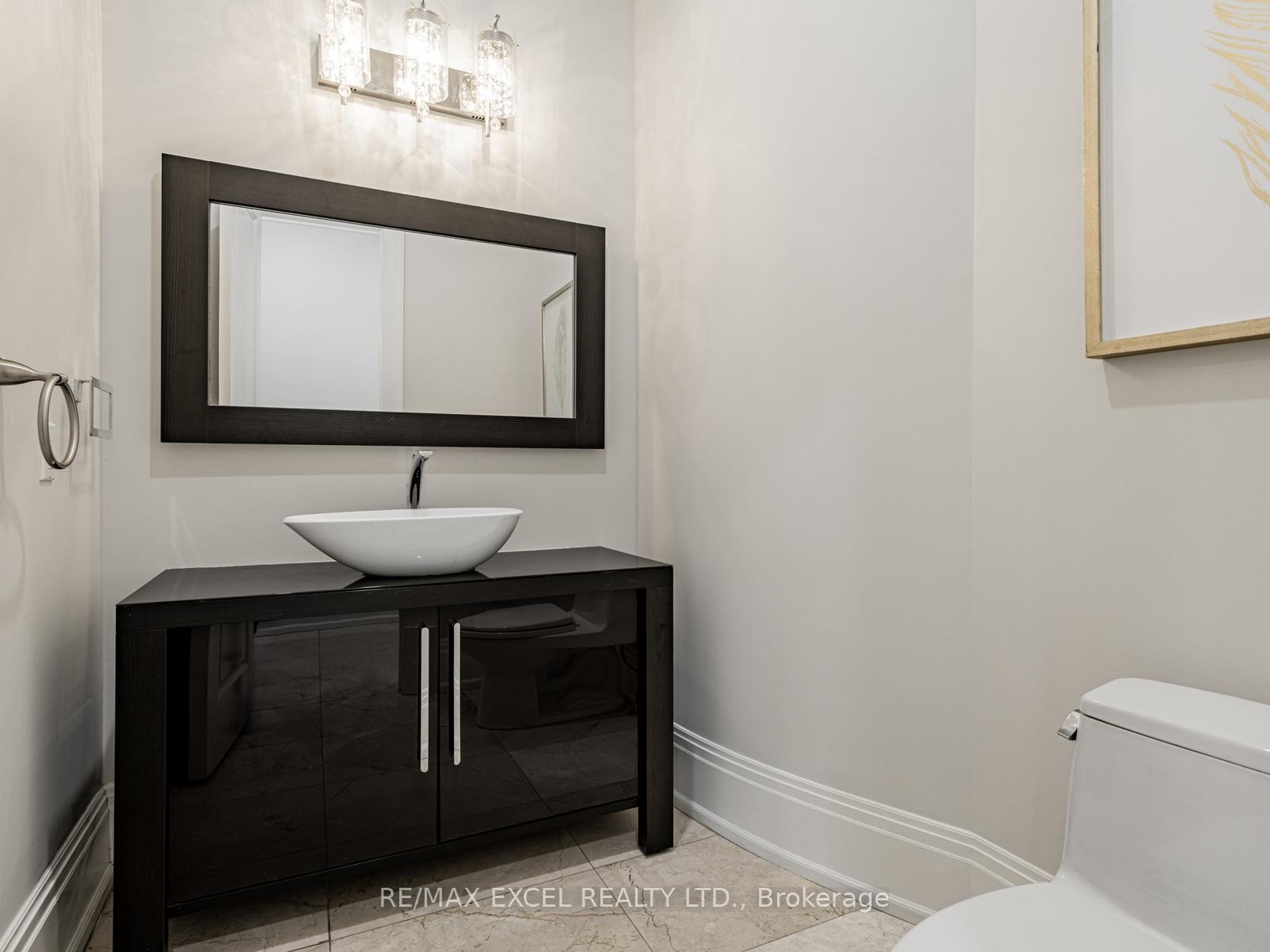 









134


Spruce

Avenue,
Richmond Hill,




ON
L4C 6W1

