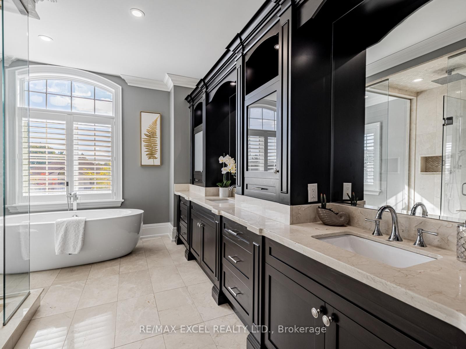 









134


Spruce

Avenue,
Richmond Hill,




ON
L4C 6W1

