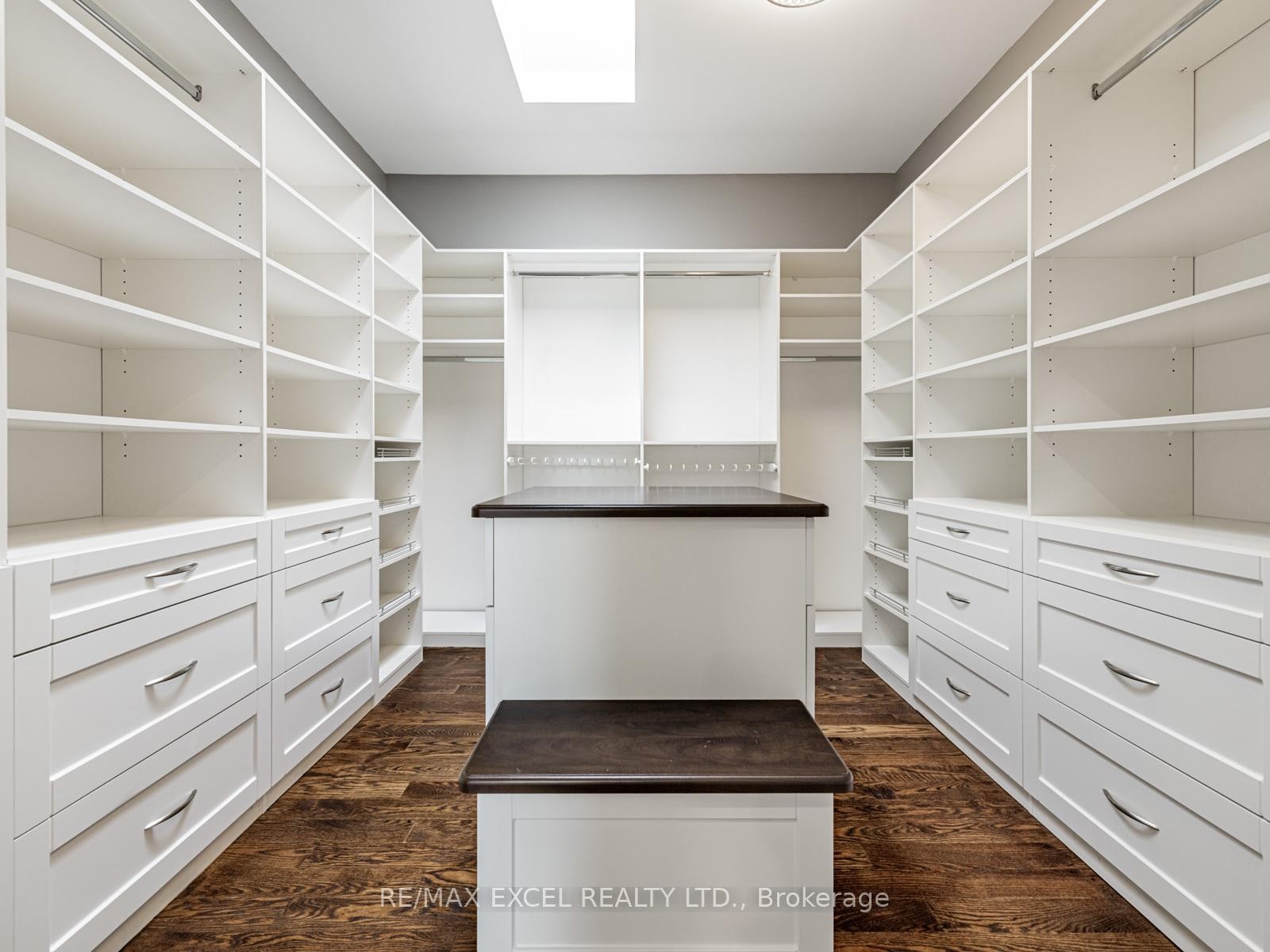 









134


Spruce

Avenue,
Richmond Hill,




ON
L4C 6W1

