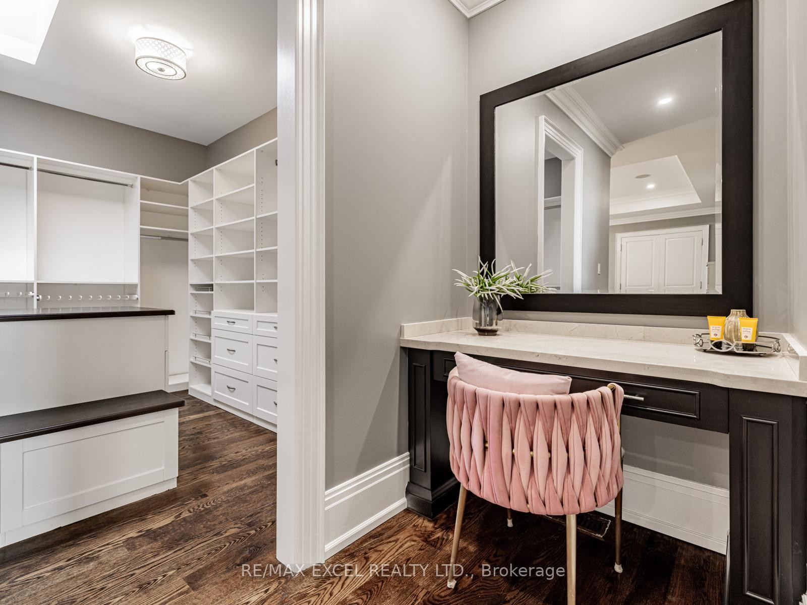 









134


Spruce

Avenue,
Richmond Hill,




ON
L4C 6W1

