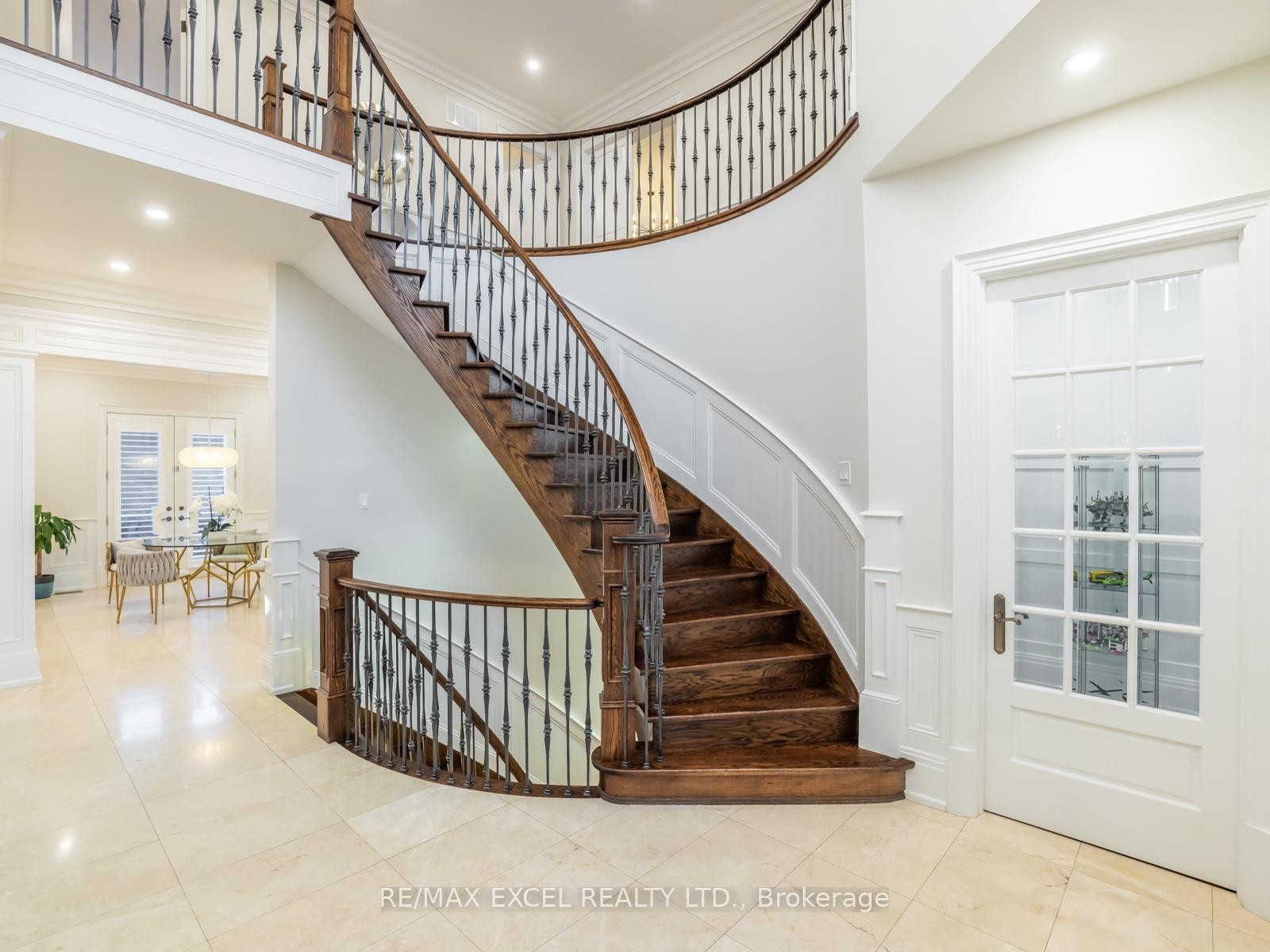 









134


Spruce

Avenue,
Richmond Hill,




ON
L4C 6W1

