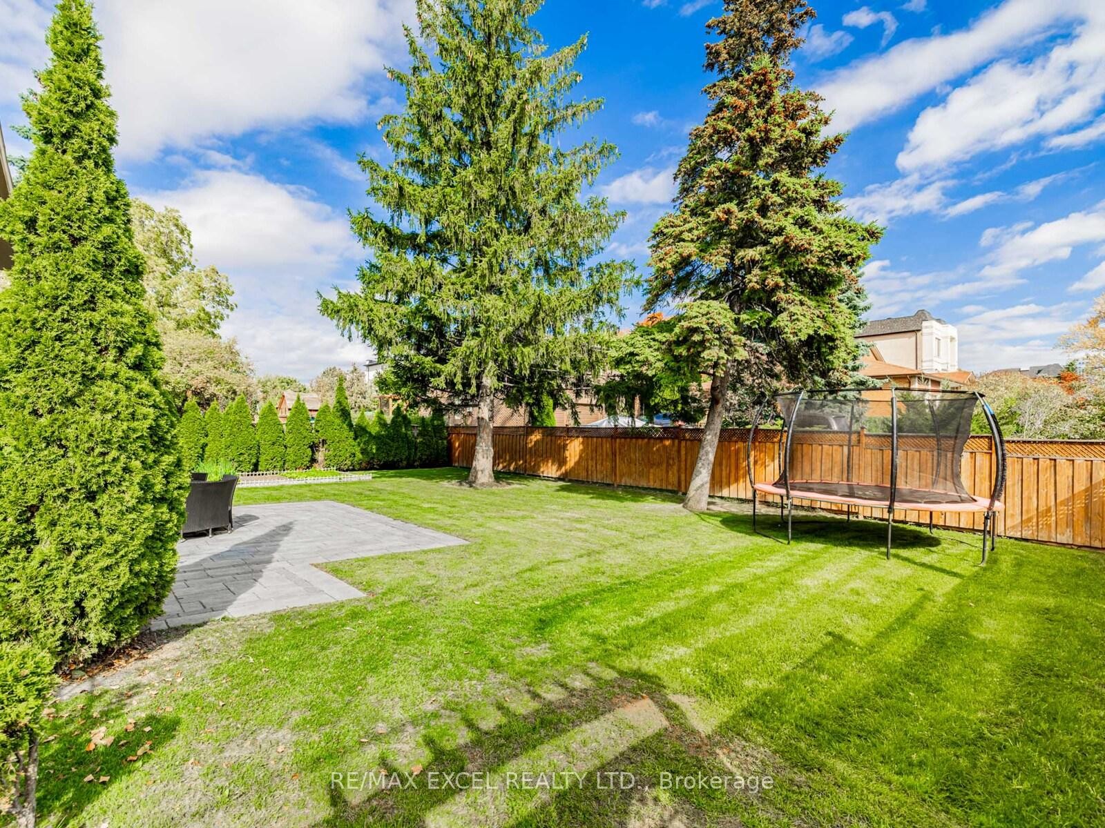 









134


Spruce

Avenue,
Richmond Hill,




ON
L4C 6W1

