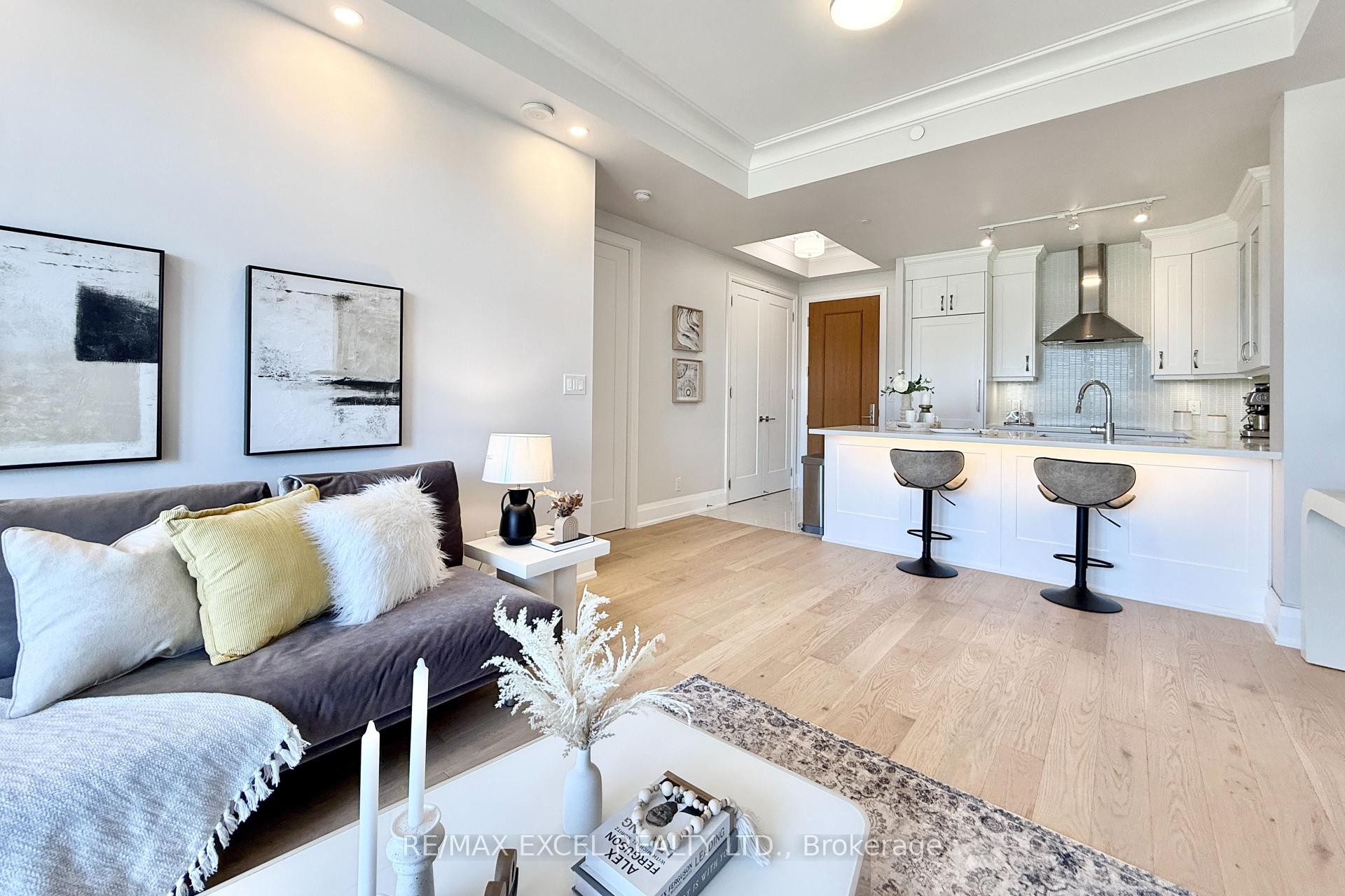 









9


Stollery Pond

Crescent, 208,
Markham,




ON
L6C 1K4

