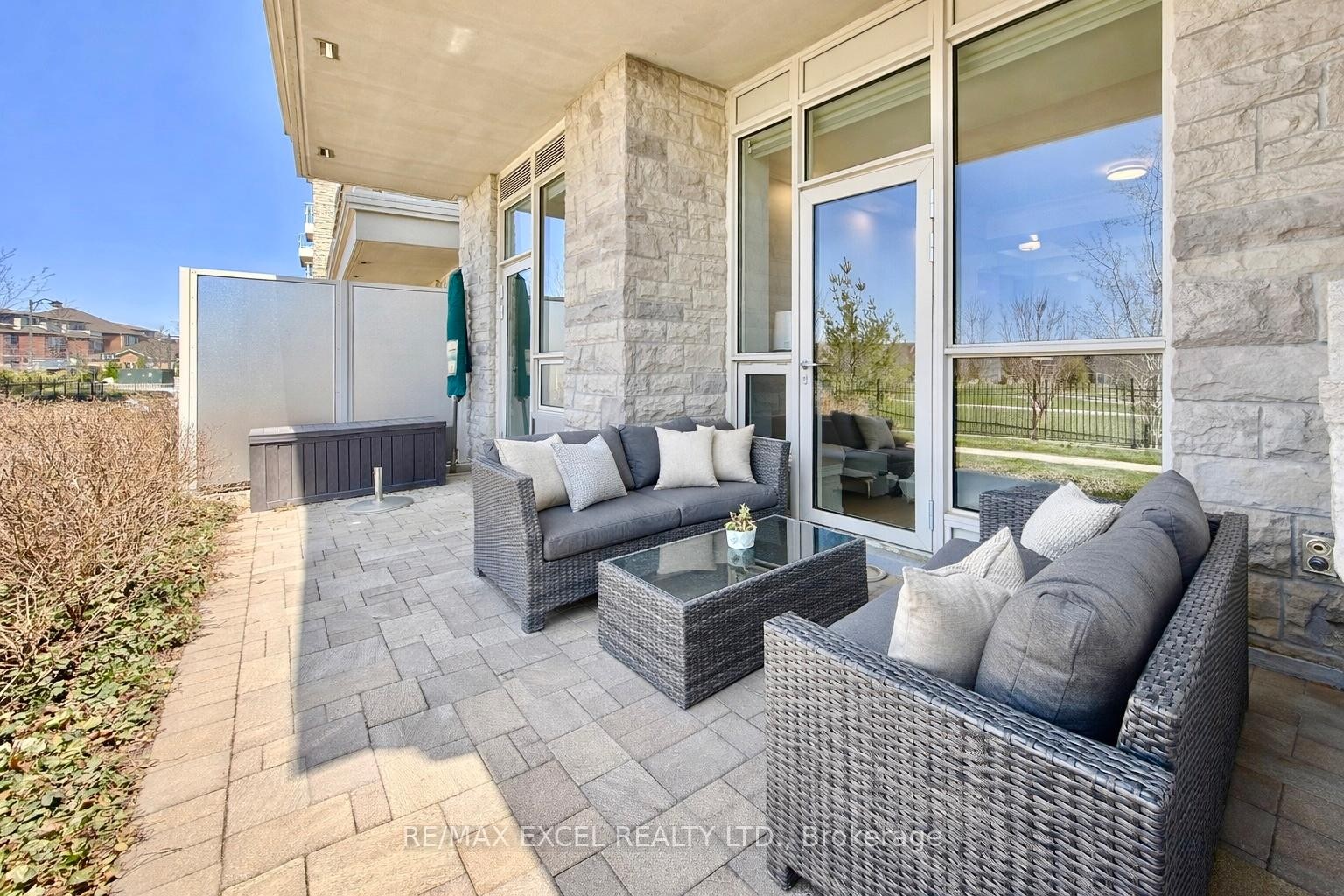 









9


Stollery Pond

Crescent, 208,
Markham,




ON
L6C 1K4

