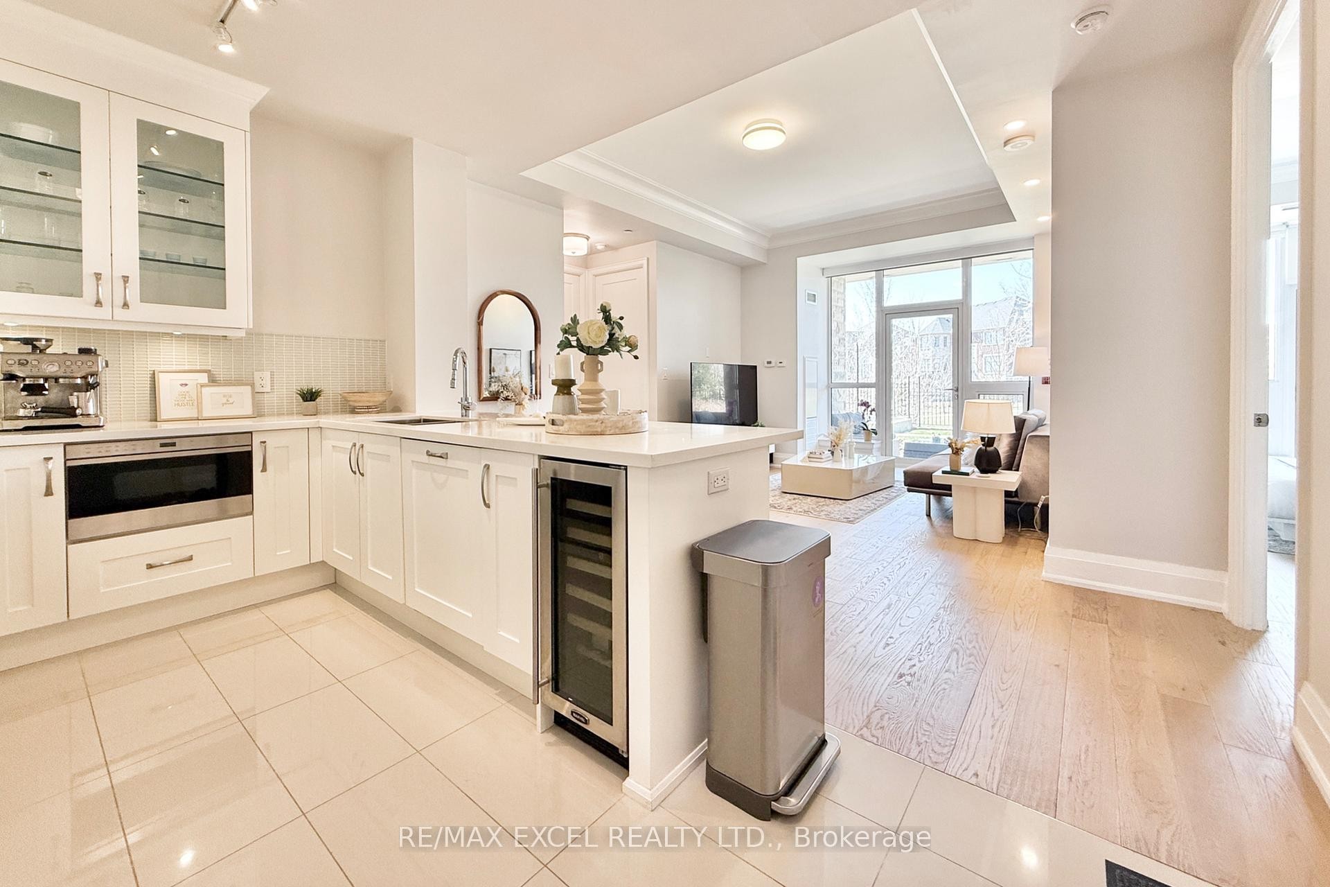 









9


Stollery Pond

Crescent, 208,
Markham,




ON
L6C 1K4

