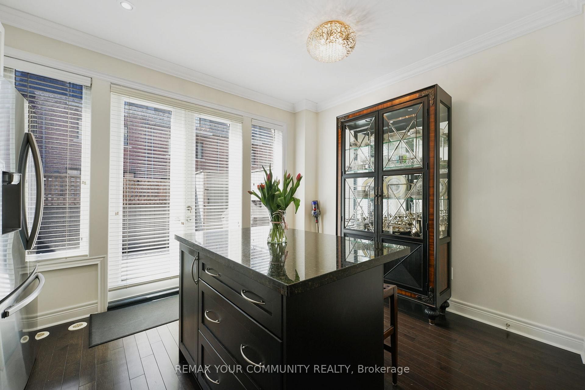 









16


Agar

Lane,
Vaughan,




ON
L4L 0C5

