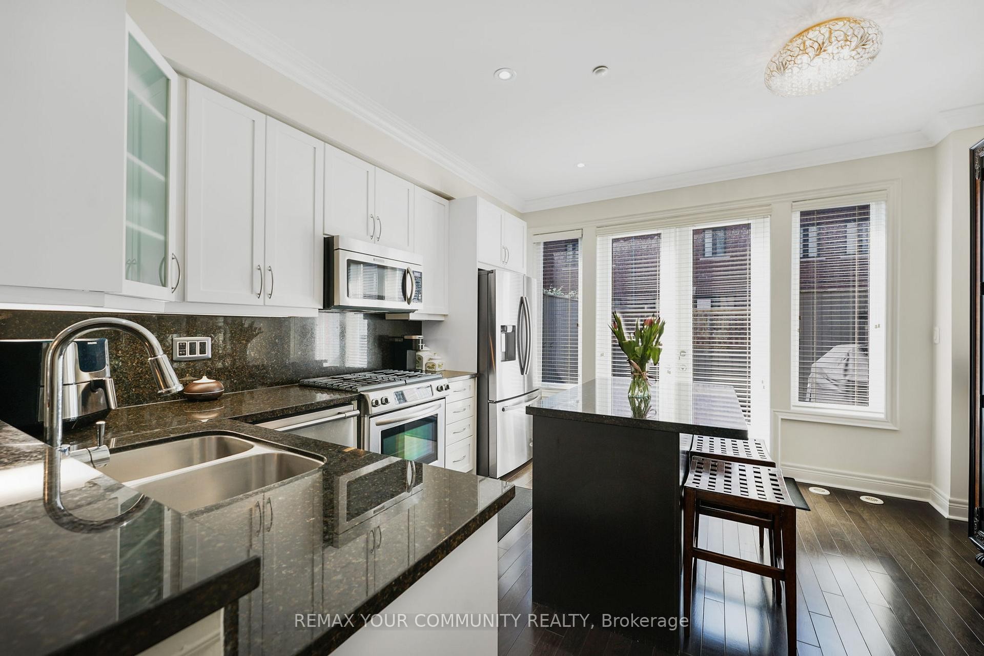 









16


Agar

Lane,
Vaughan,




ON
L4L 0C5

