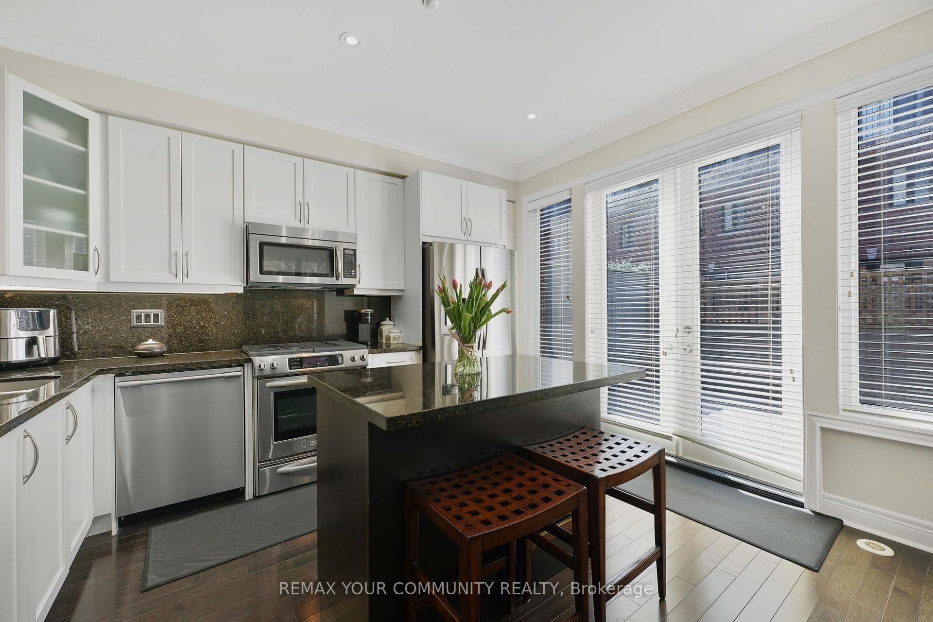 









16


Agar

Lane,
Vaughan,




ON
L4L 0C5

