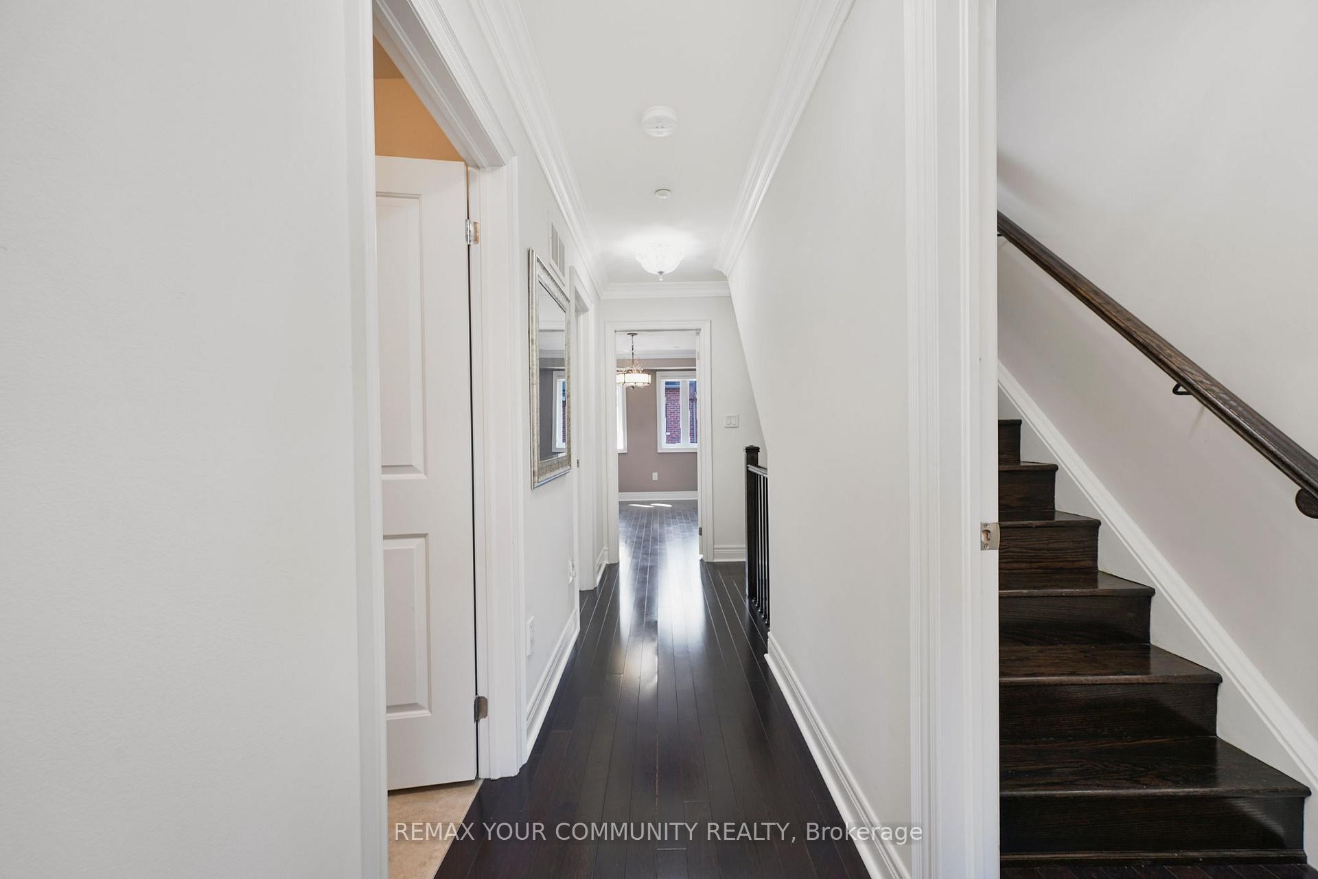 









16


Agar

Lane,
Vaughan,




ON
L4L 0C5

