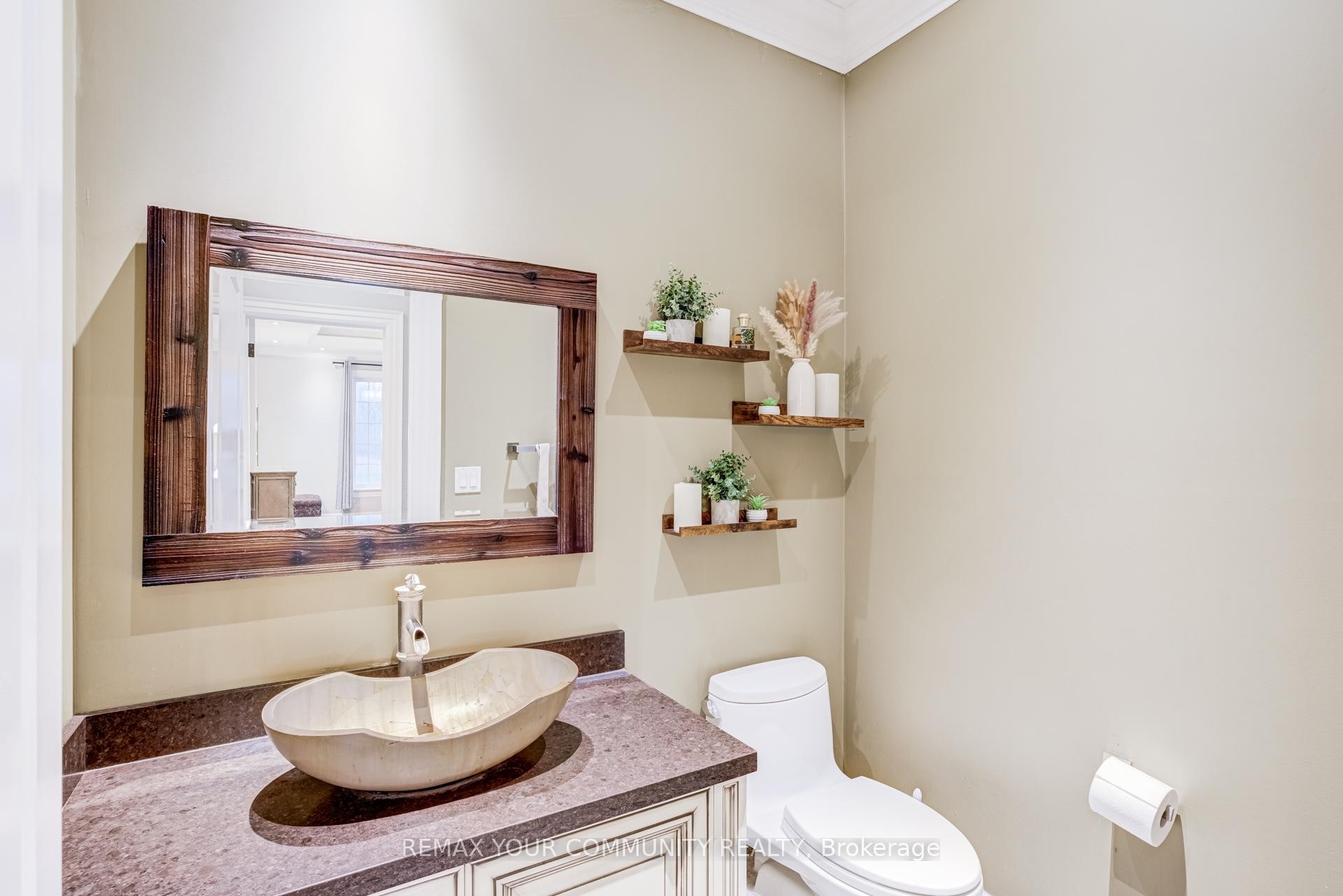 









20111


Bathurst

Street East,
East Gwillimbury,




ON
L9N 1N3

