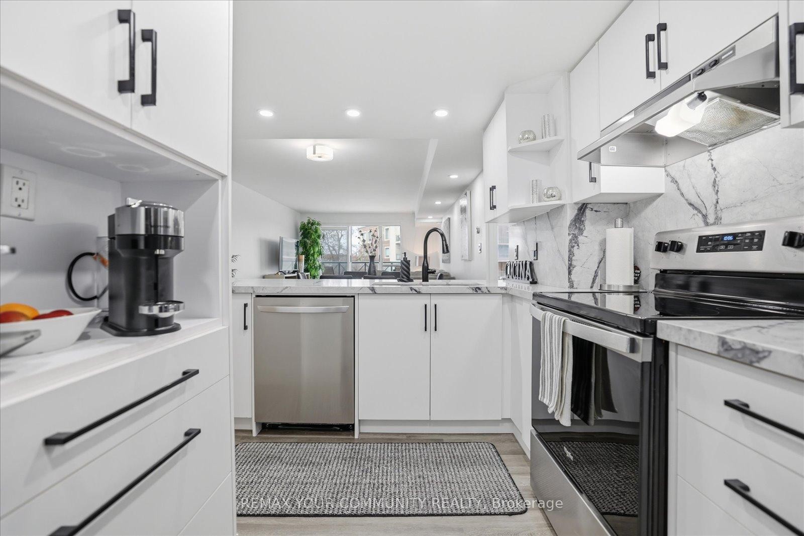 









121


Woodbridge

Avenue, 313,
Vaughan,




ON
L4L 9E3

