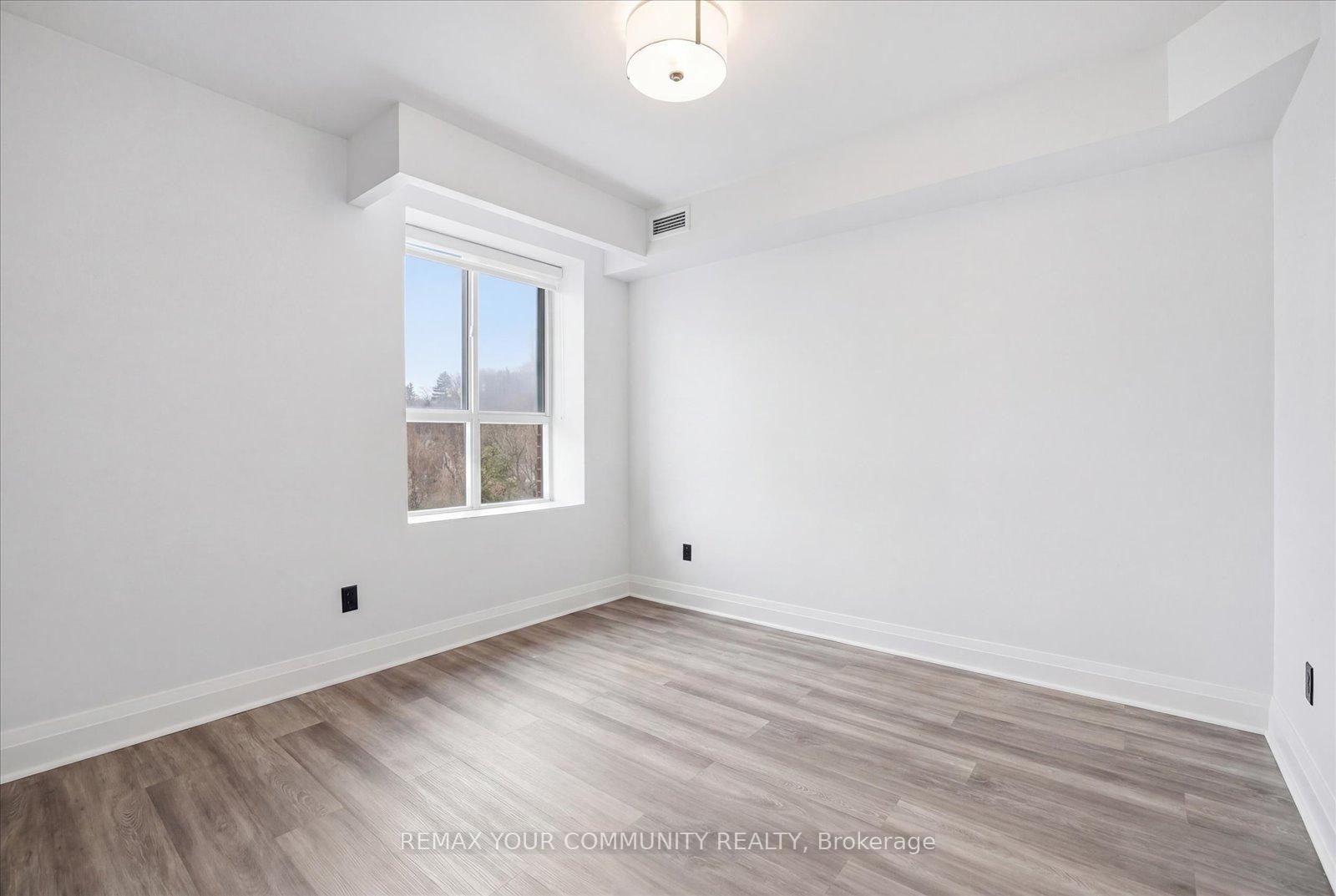 









121


Woodbridge

Avenue, 313,
Vaughan,




ON
L4L 9E3

