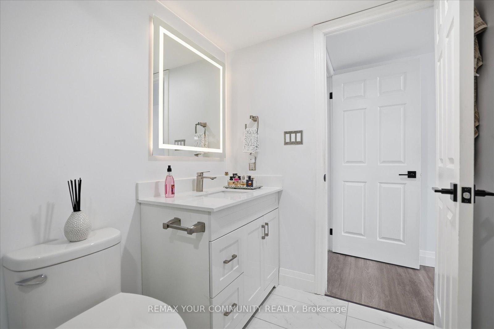 









121


Woodbridge

Avenue, 313,
Vaughan,




ON
L4L 9E3

