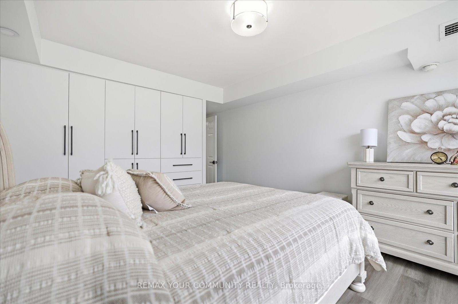 









121


Woodbridge

Avenue, 313,
Vaughan,




ON
L4L 9E3

