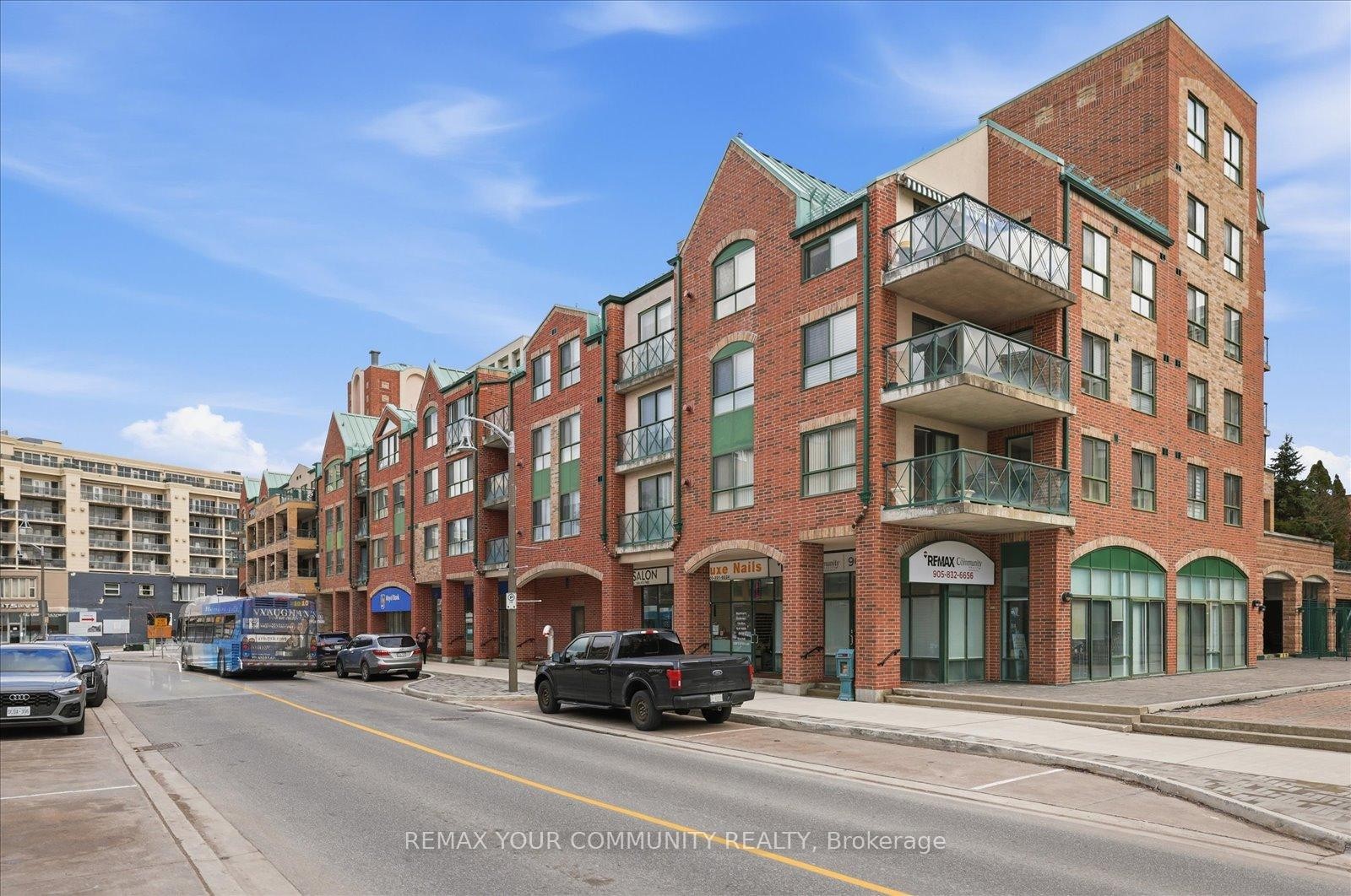 









121


Woodbridge

Avenue, 313,
Vaughan,




ON
L4L 9E3


