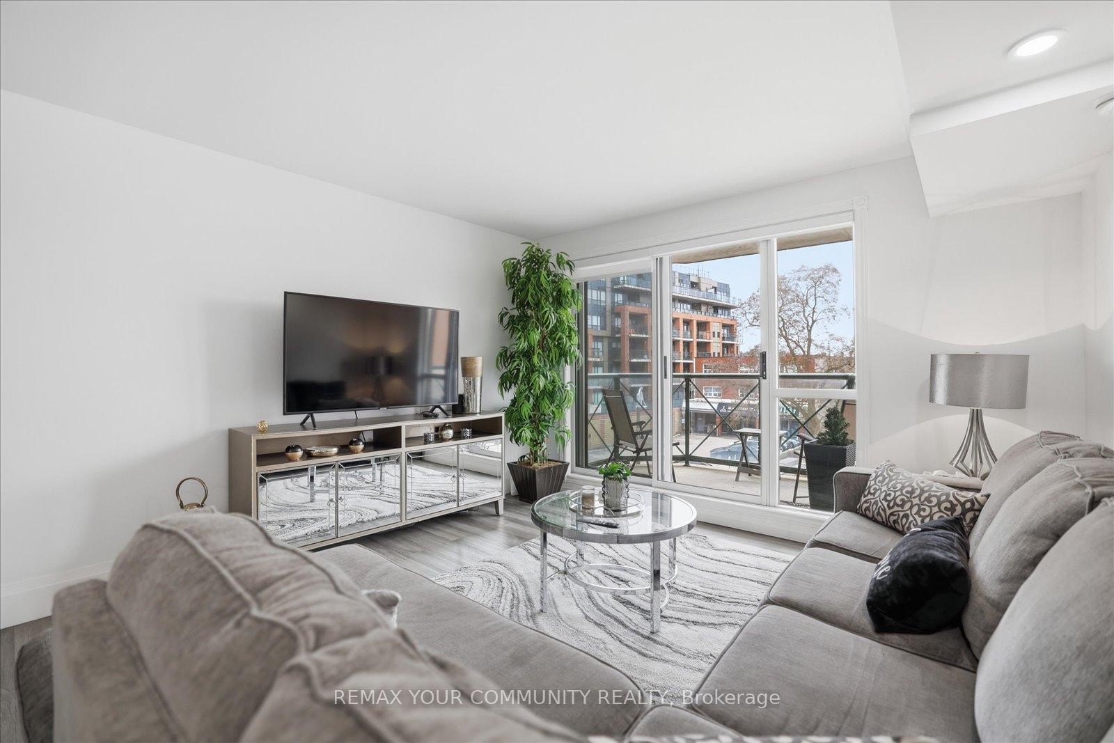 









121


Woodbridge

Avenue, 313,
Vaughan,




ON
L4L 9E3

