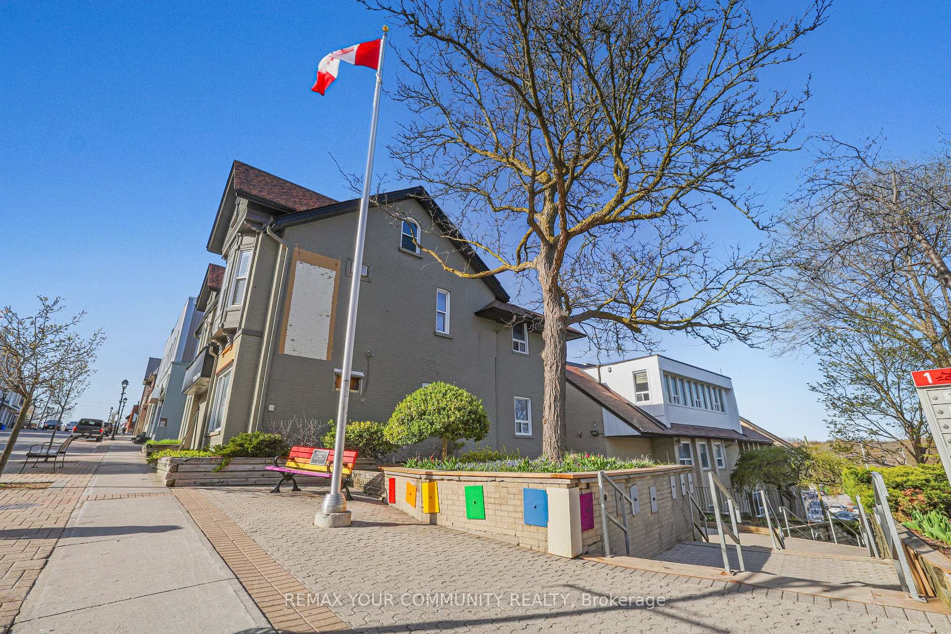 









171


Main

Street South, 203,
Newmarket,




ON
L3Y 3Y9

