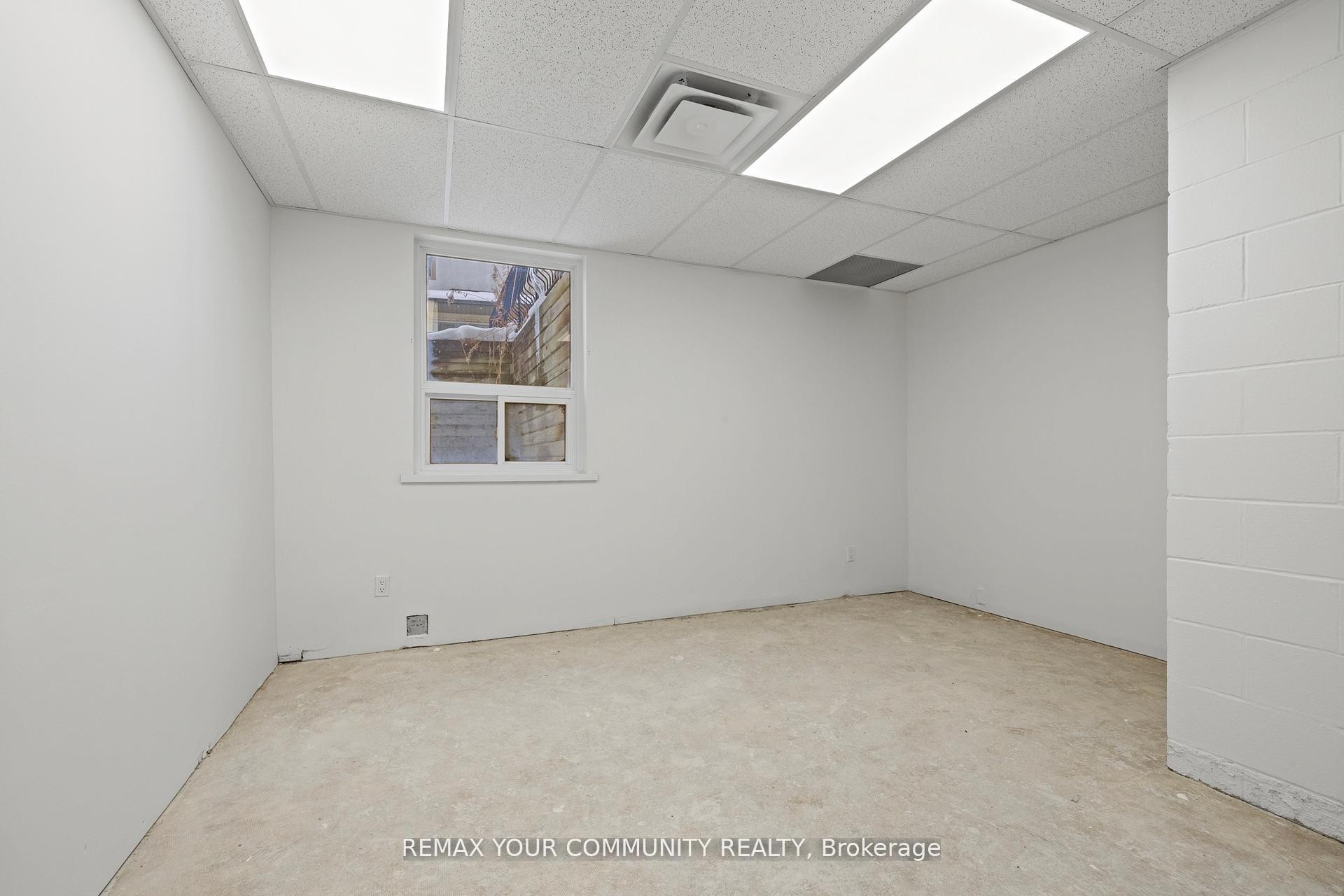 









171


Main

Street South, 102,
Newmarket,




ON
L3Y 3Y9

