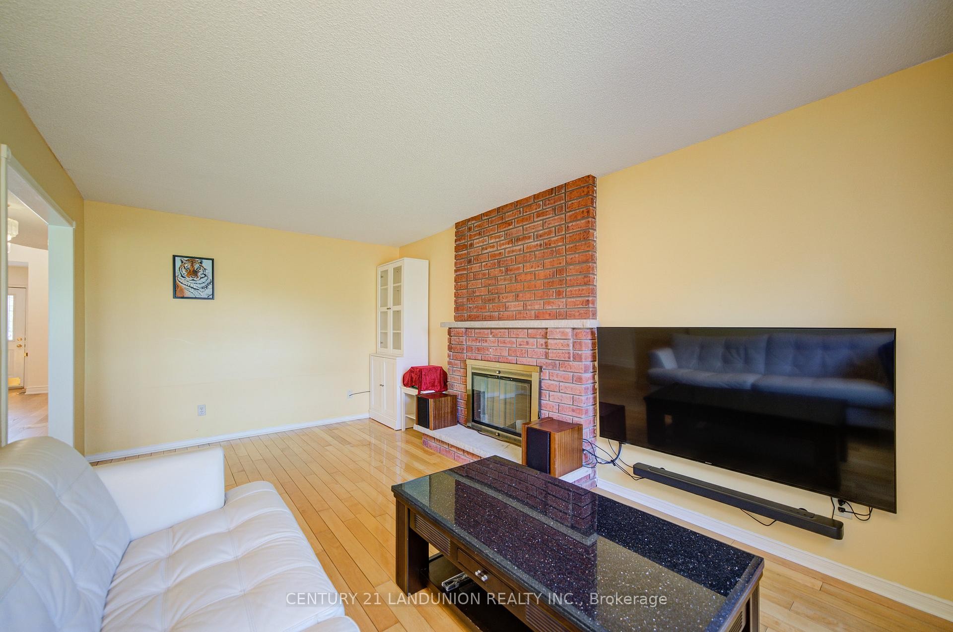









49


John Stiver

Crescent,
Markham,




ON
L3R 9B6

