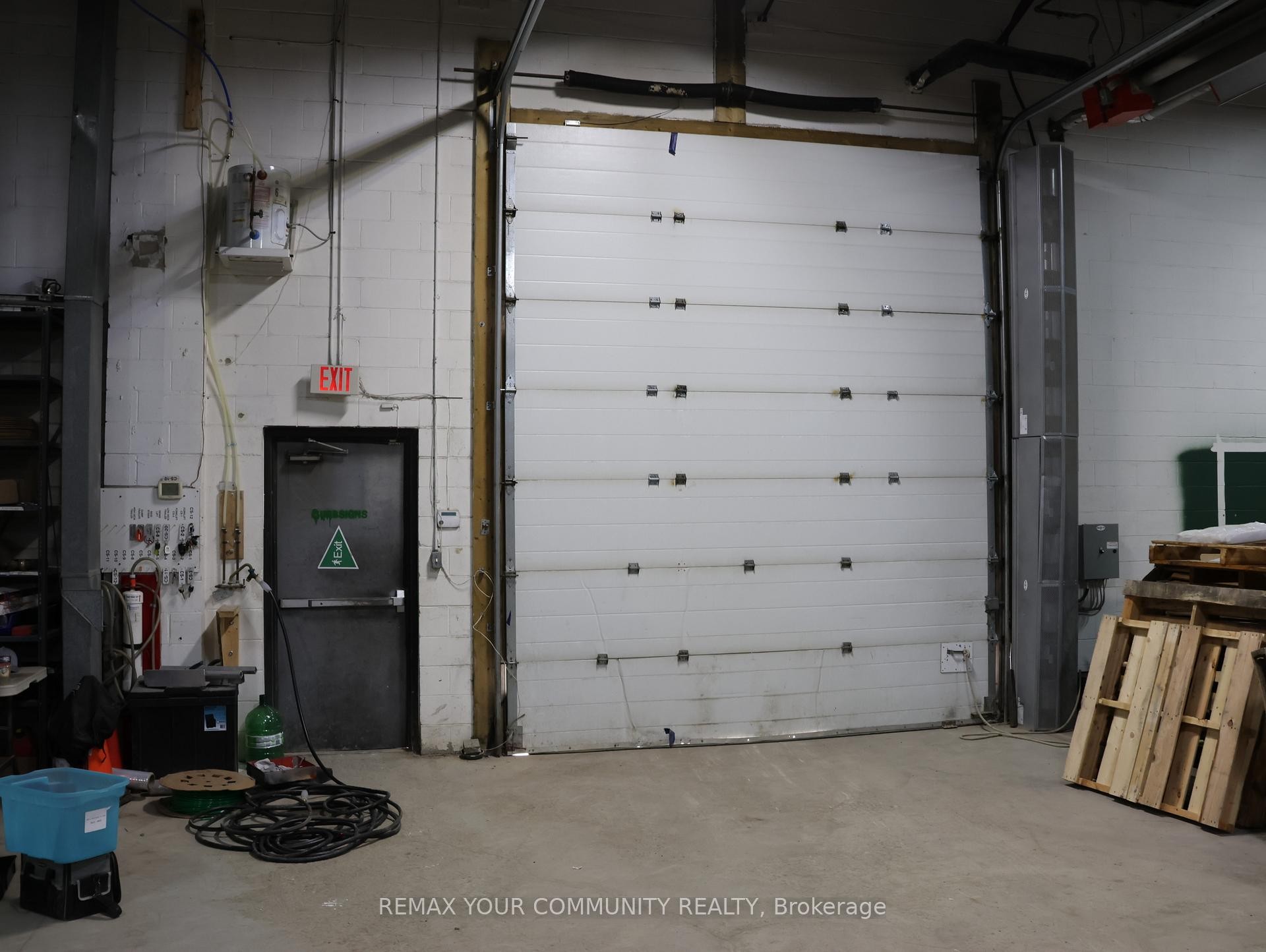 









145


Engelhard

Drive,
Aurora,




ON
L4G 3V1

