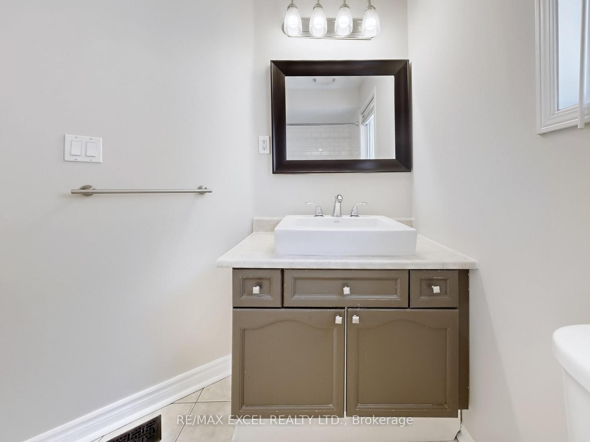 









93


Clearmeadow

Boulevard,
Newmarket,




ON
L3X 2M5

