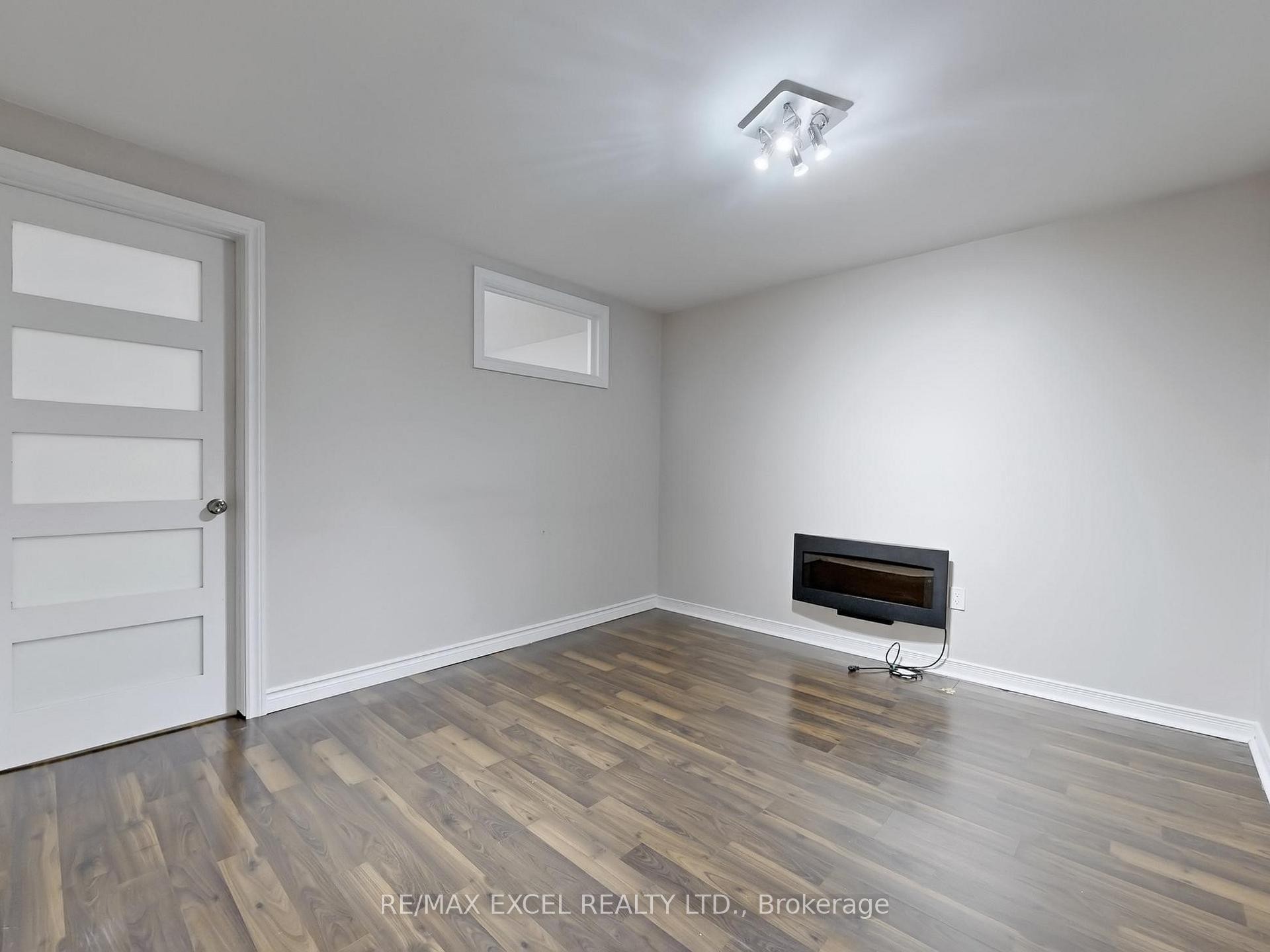 









93


Clearmeadow

Boulevard,
Newmarket,




ON
L3X 2M5

