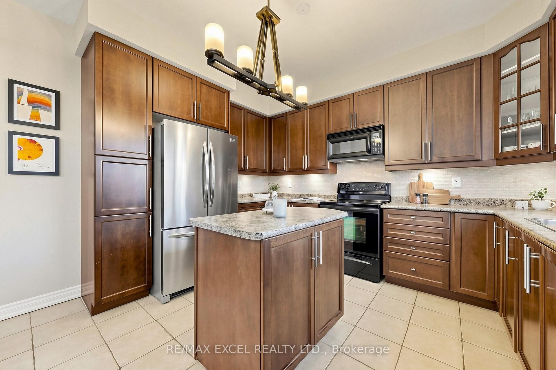 









9


Evaridge

Drive,
Markham,




ON
L6B 1E9

