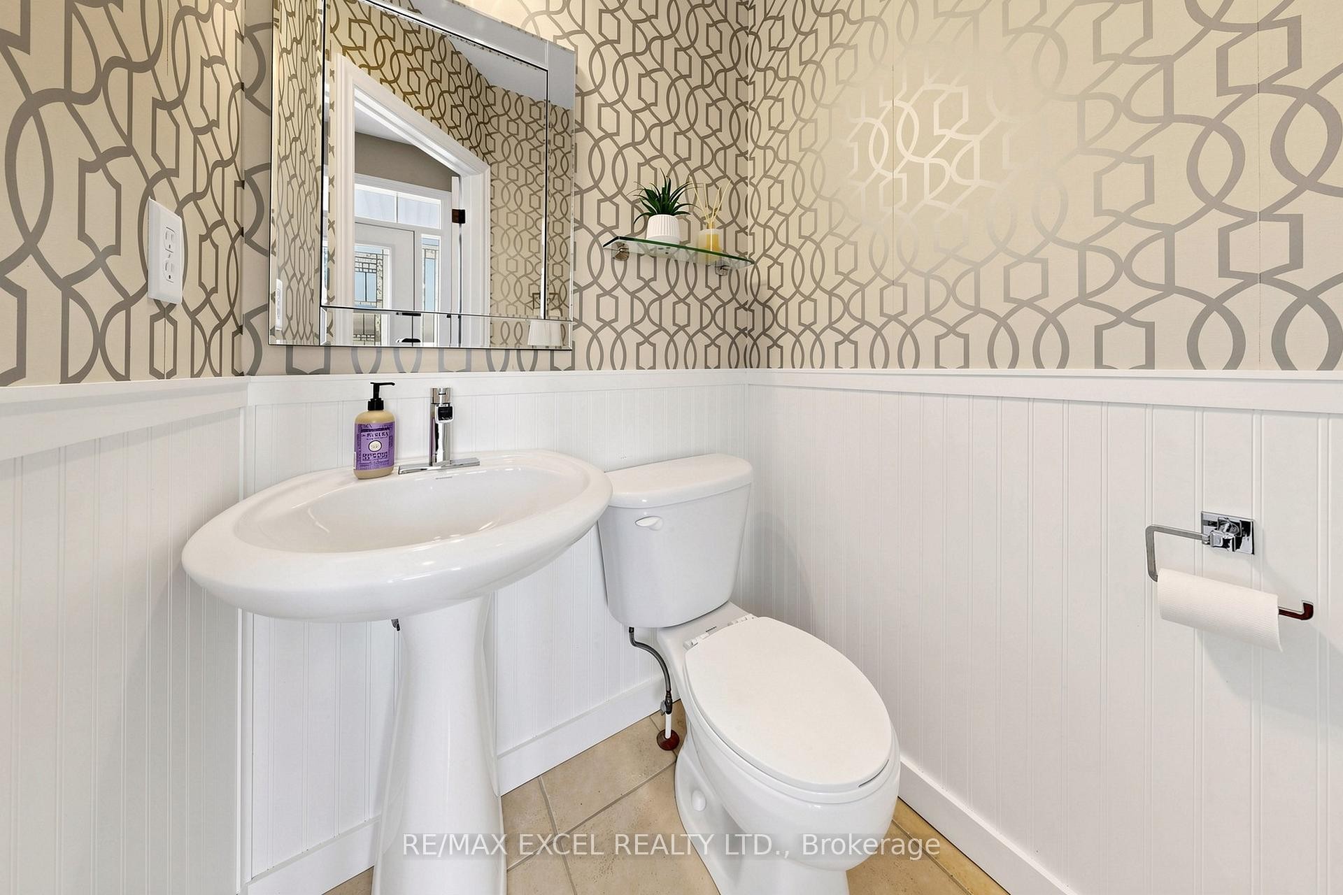 









9


Evaridge

Drive,
Markham,




ON
L6B 1E9

