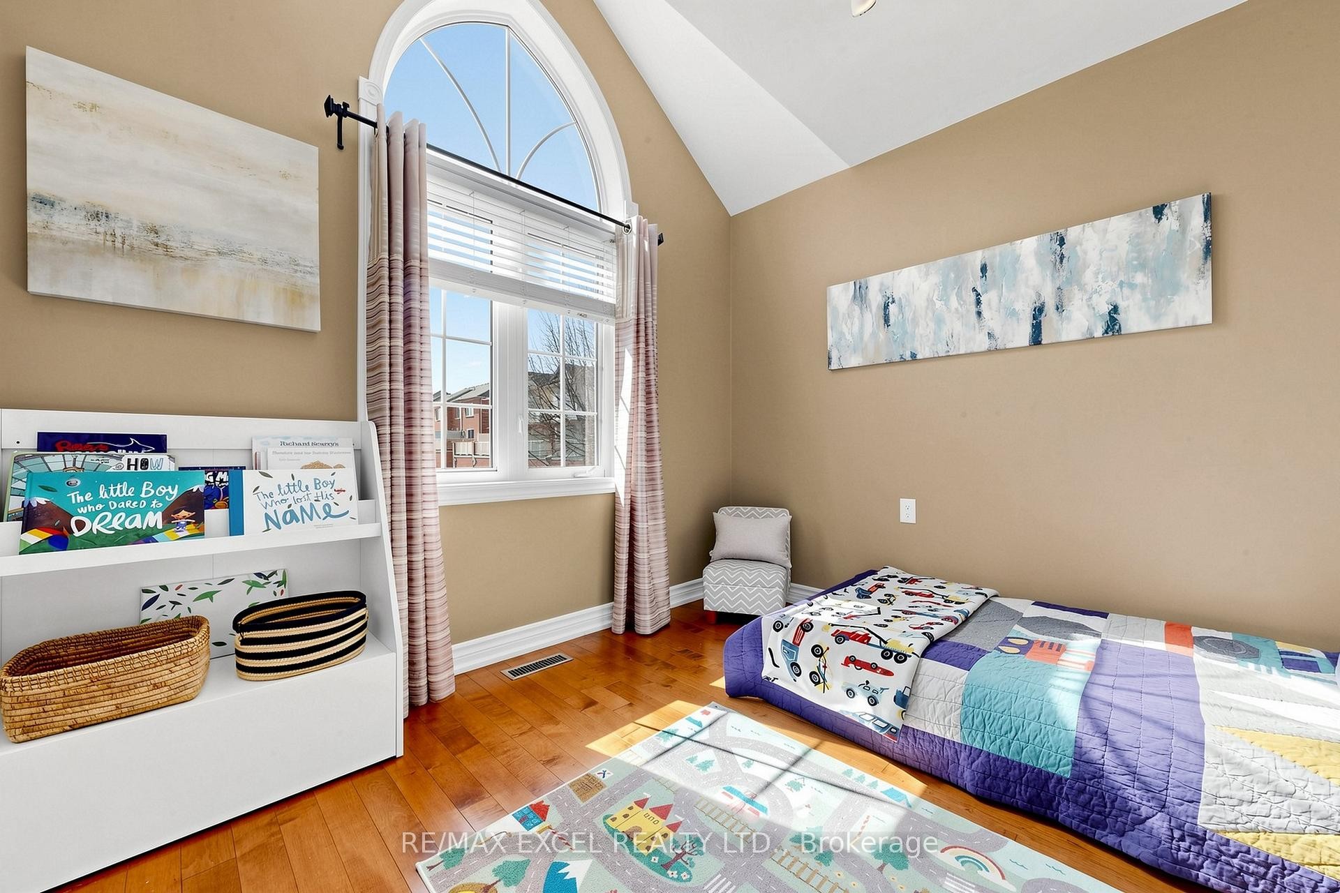 









9


Evaridge

Drive,
Markham,




ON
L6B 1E9

