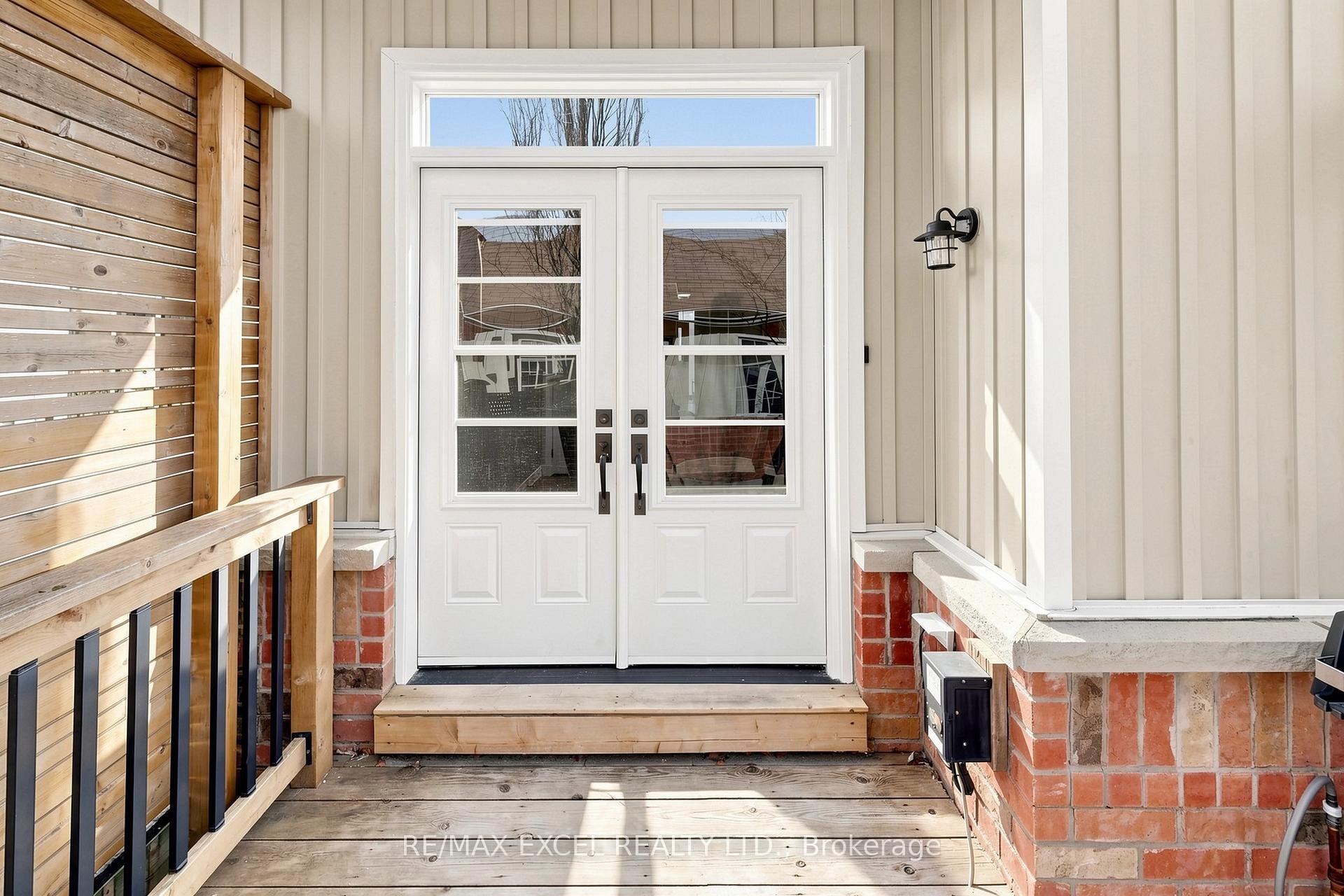 









9


Evaridge

Drive,
Markham,




ON
L6B 1E9

