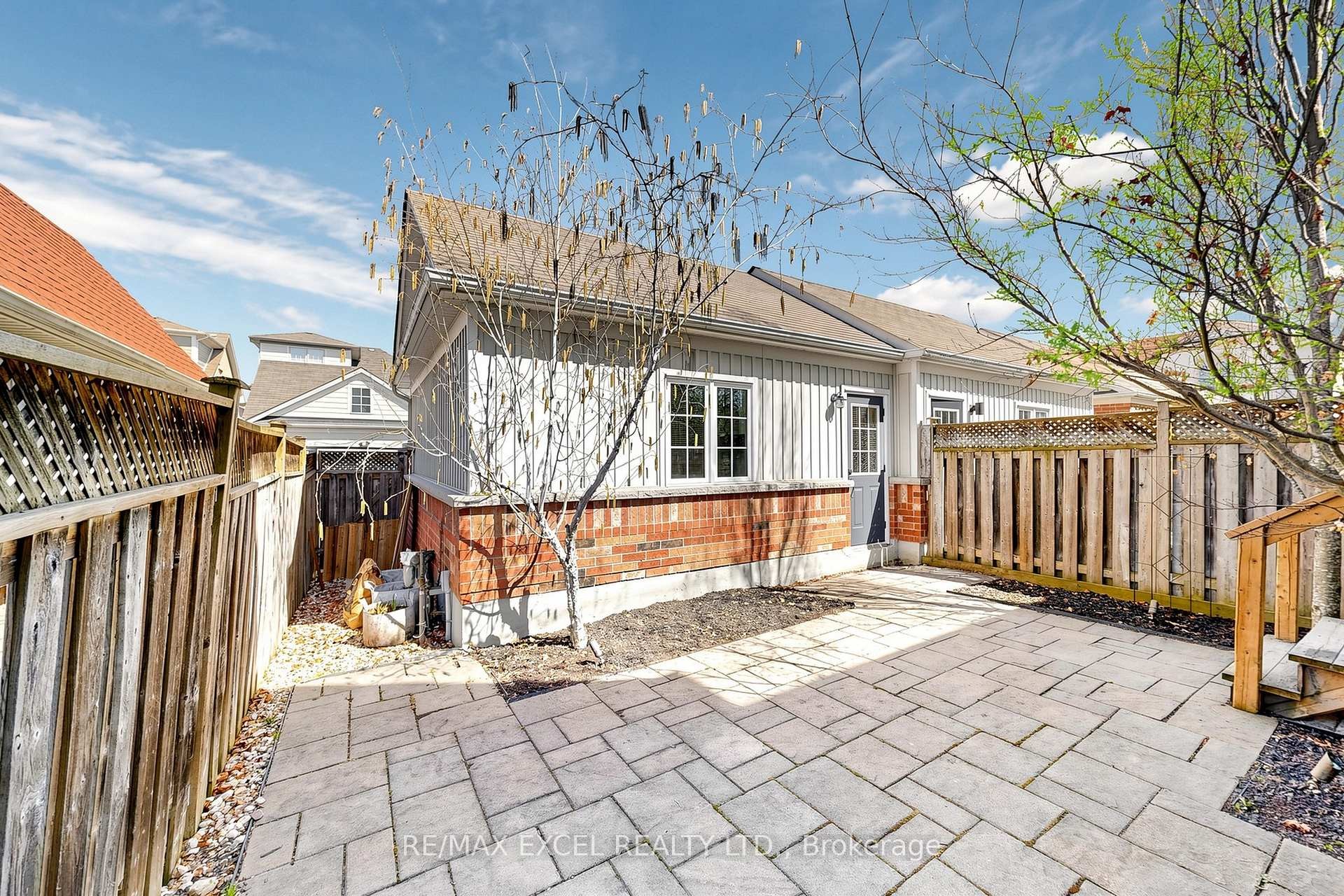 









9


Evaridge

Drive,
Markham,




ON
L6B 1E9

