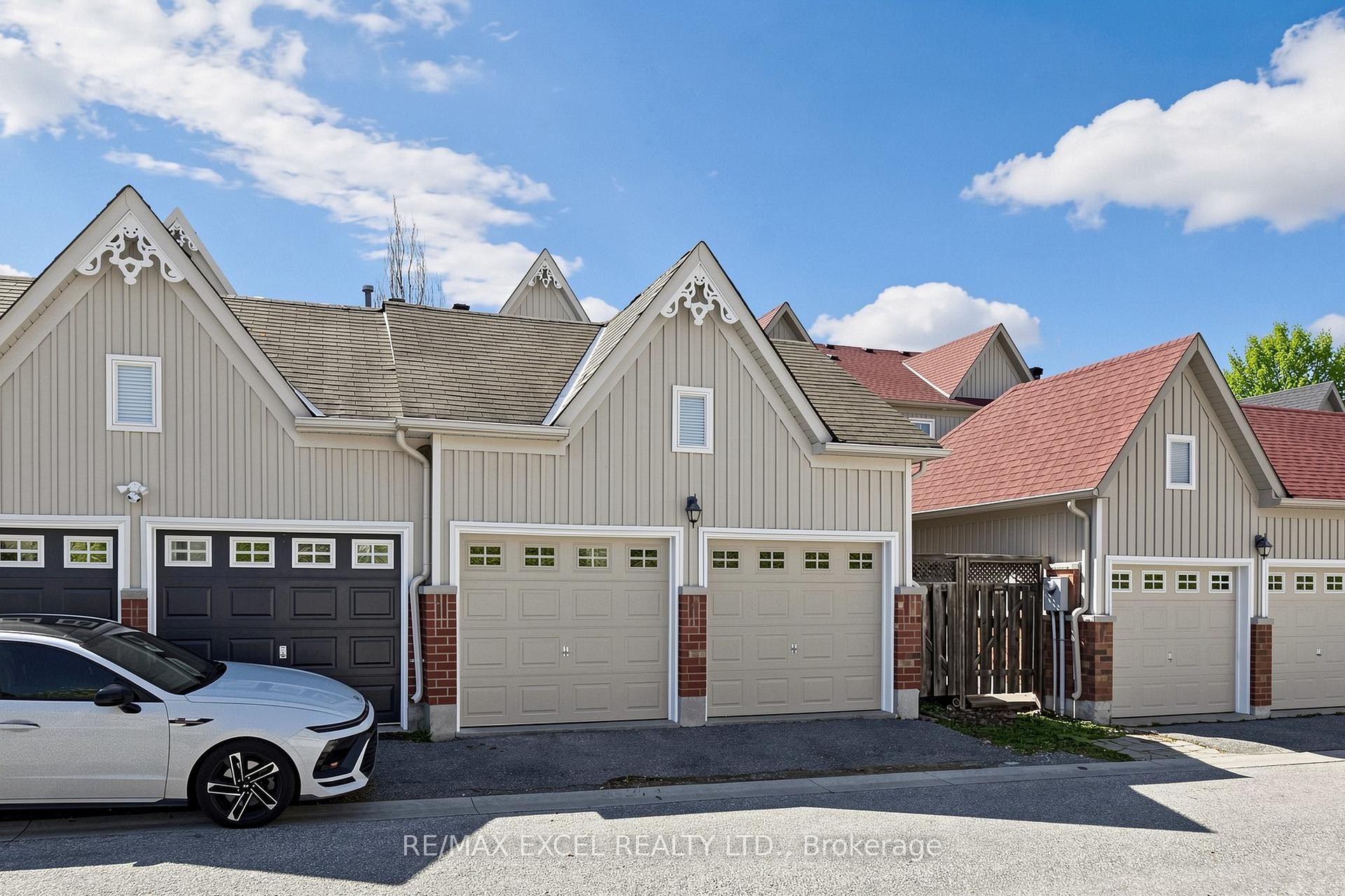 









9


Evaridge

Drive,
Markham,




ON
L6B 1E9

