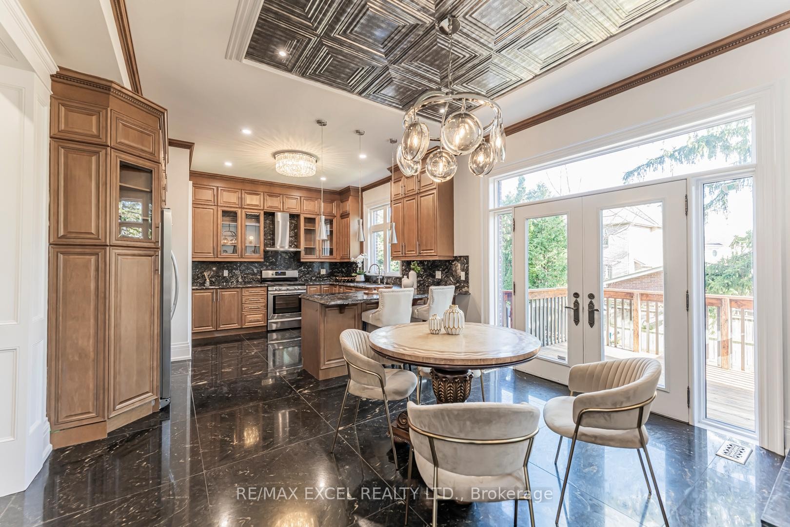 









19


Addison

Street,
Richmond Hill,




ON
L4C 9N1

