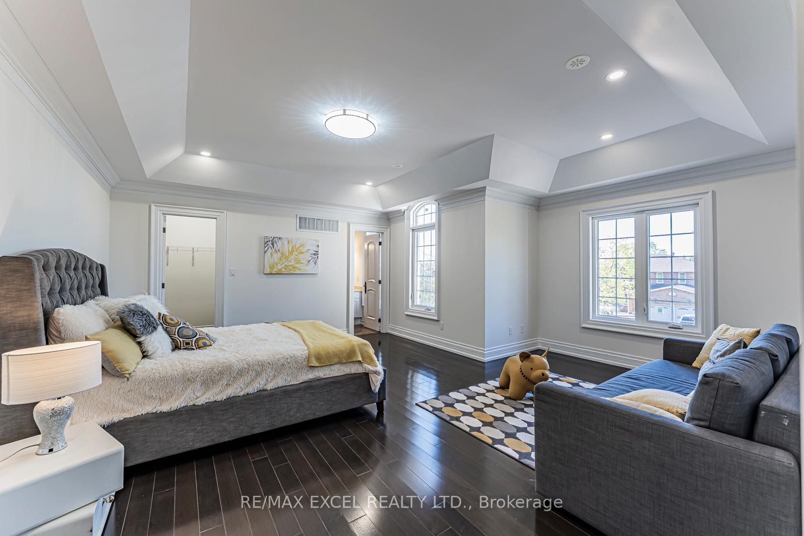 









19


Addison

Street,
Richmond Hill,




ON
L4C 9N1

