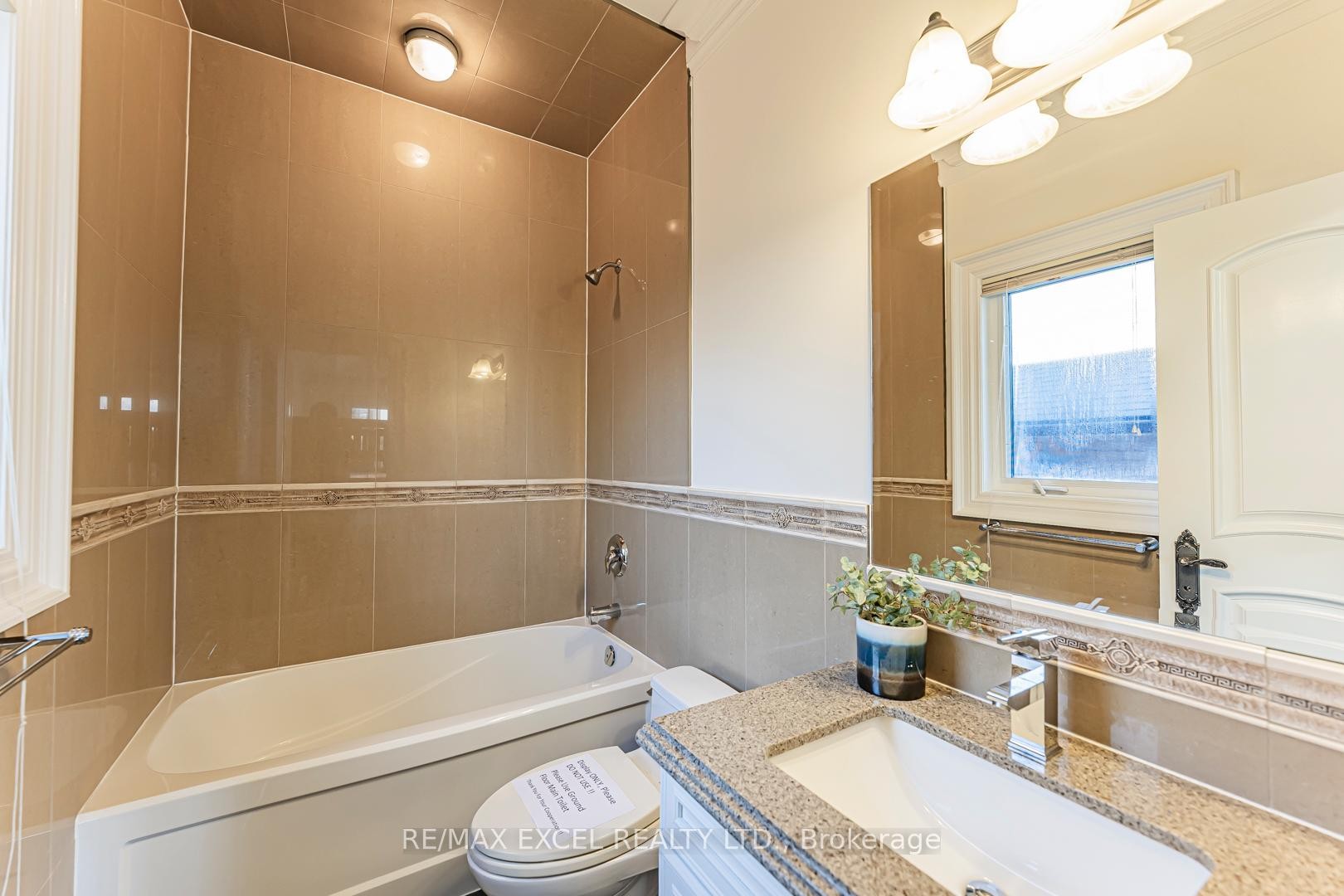 









19


Addison

Street,
Richmond Hill,




ON
L4C 9N1

