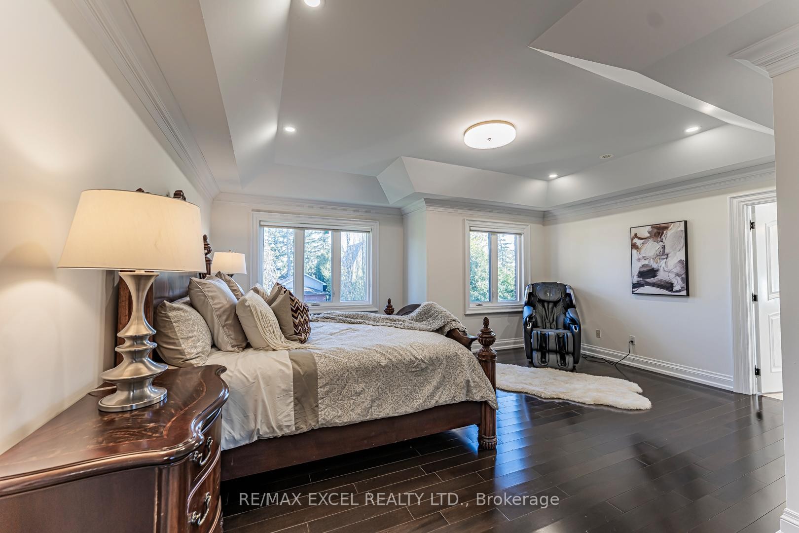 









19


Addison

Street,
Richmond Hill,




ON
L4C 9N1

