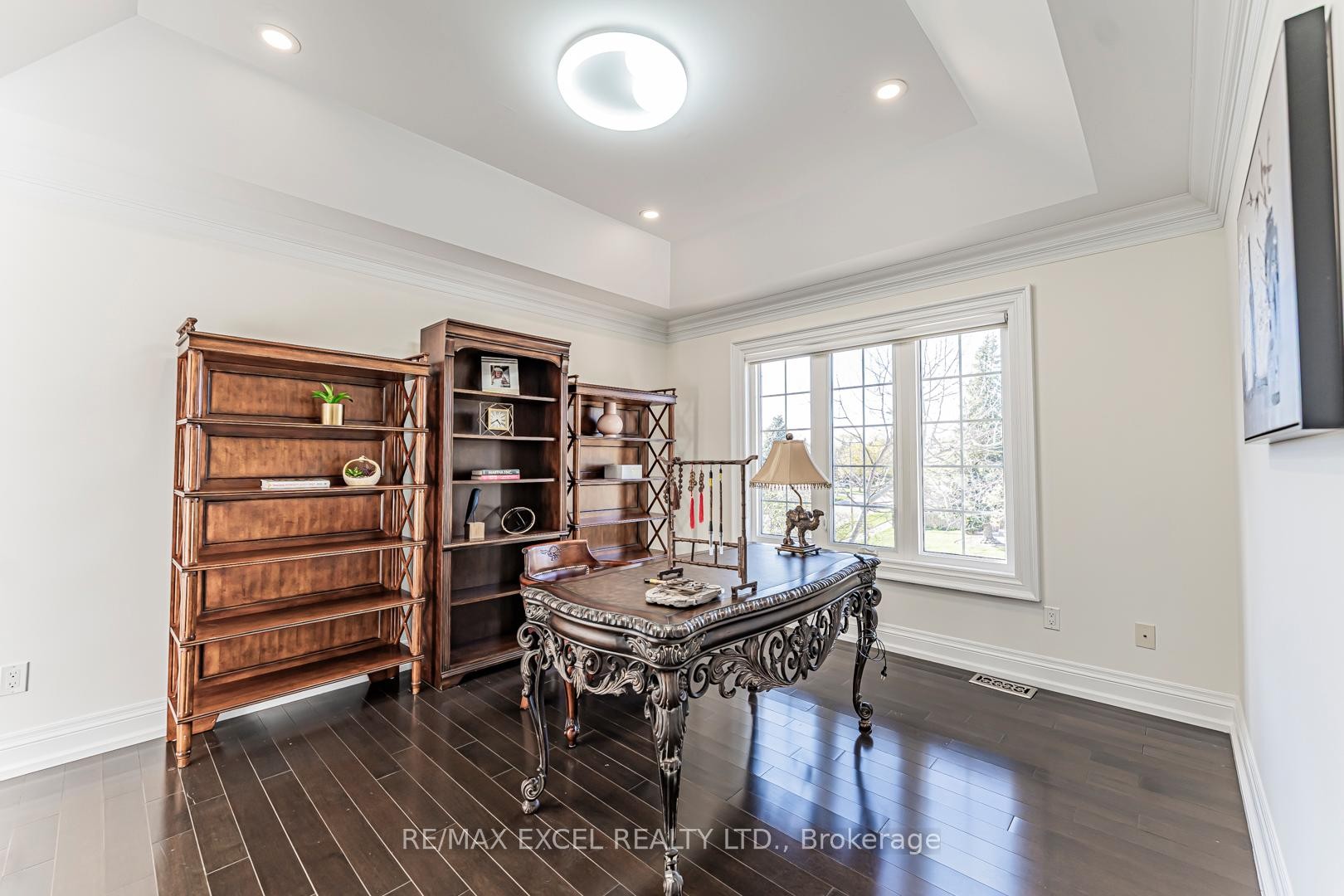 









19


Addison

Street,
Richmond Hill,




ON
L4C 9N1

