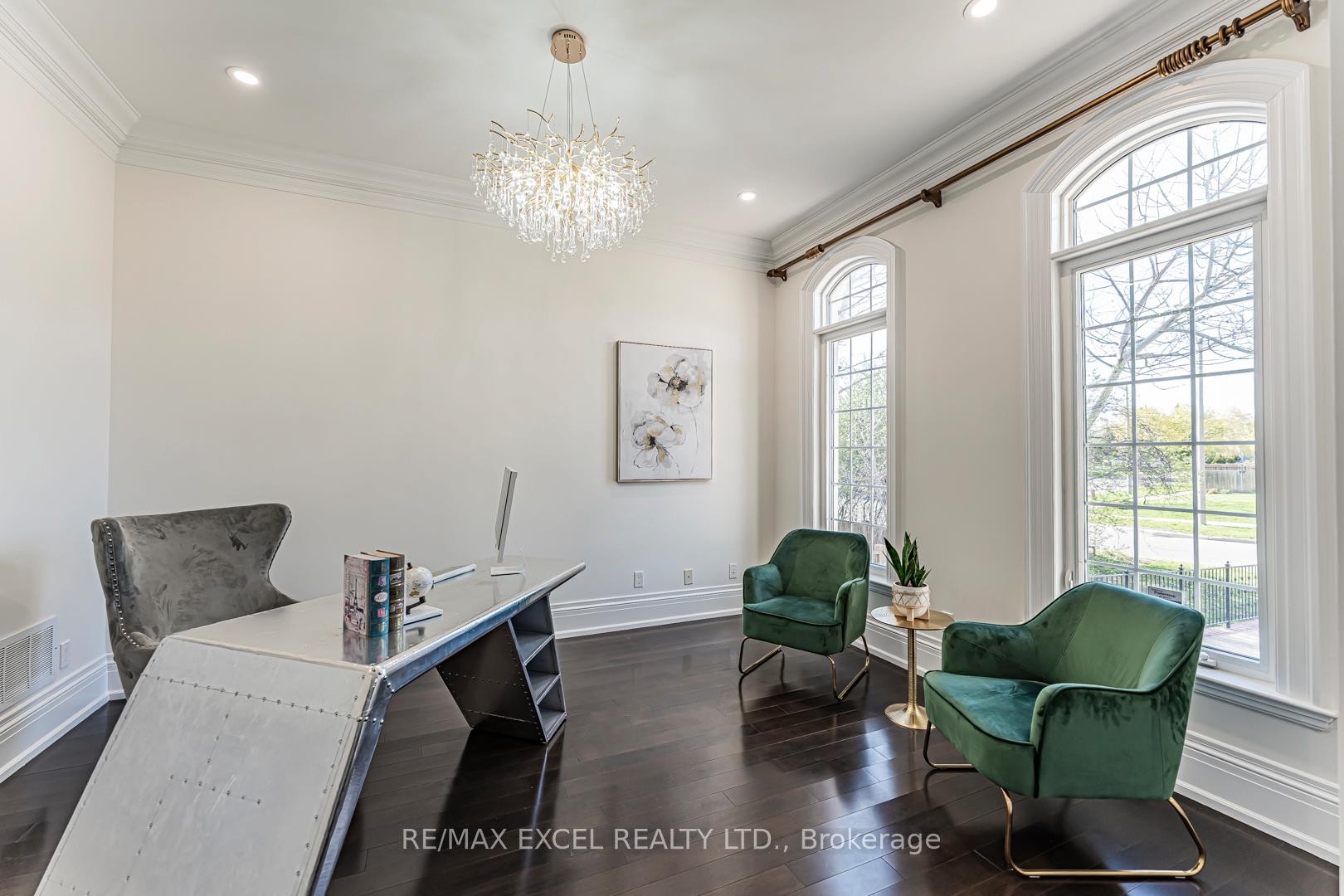 









19


Addison

Street,
Richmond Hill,




ON
L4C 9N1

